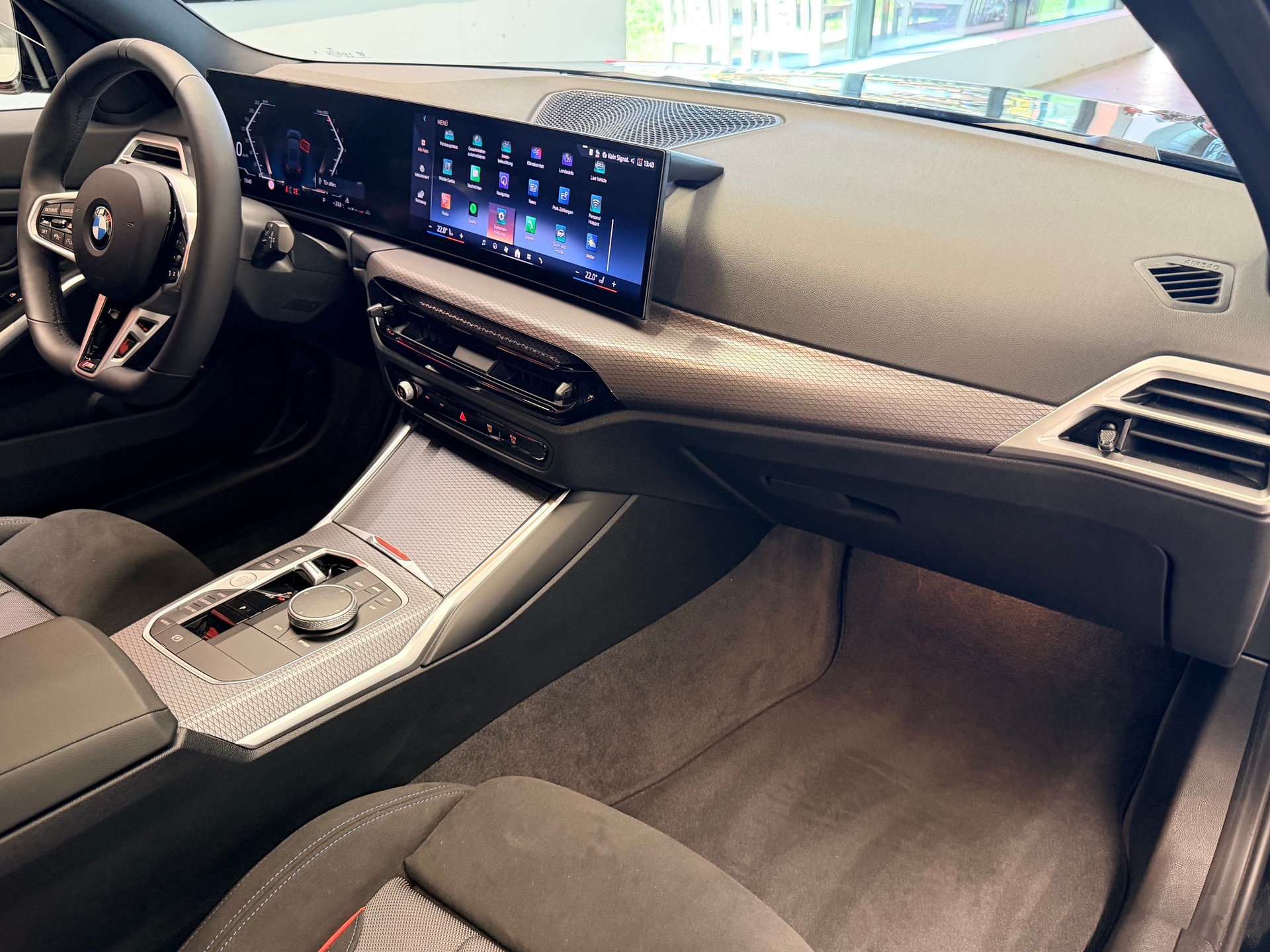 BMW 330i Touring xDrive Steptronic M Sport-image-20