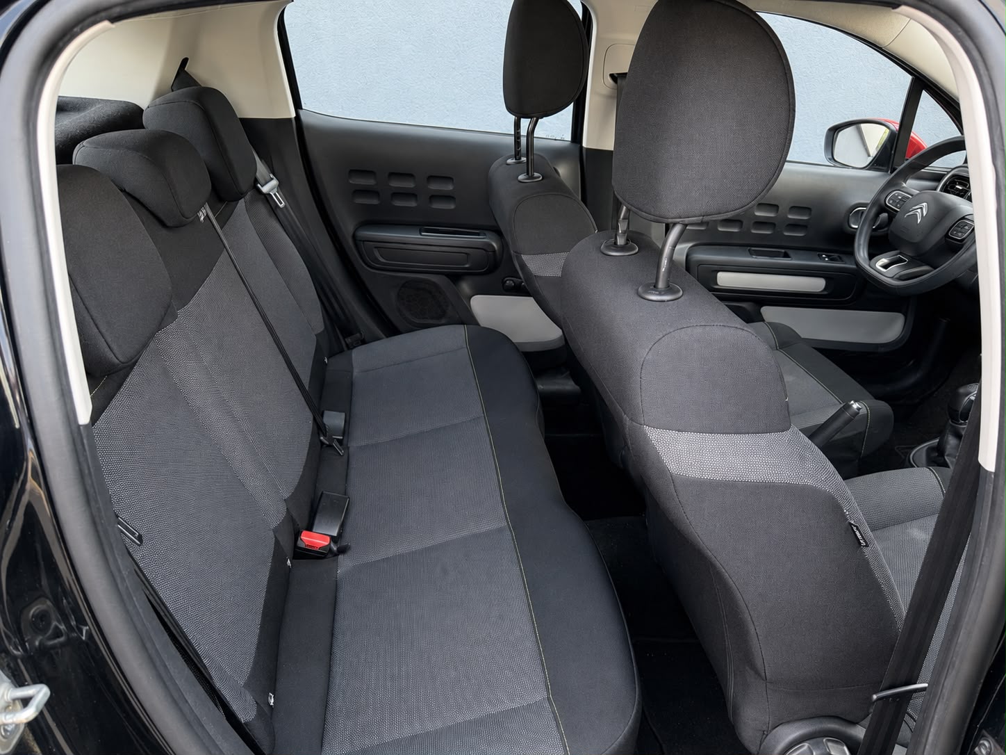 CITROEN C3 1.2i PureTech Feel-image-14