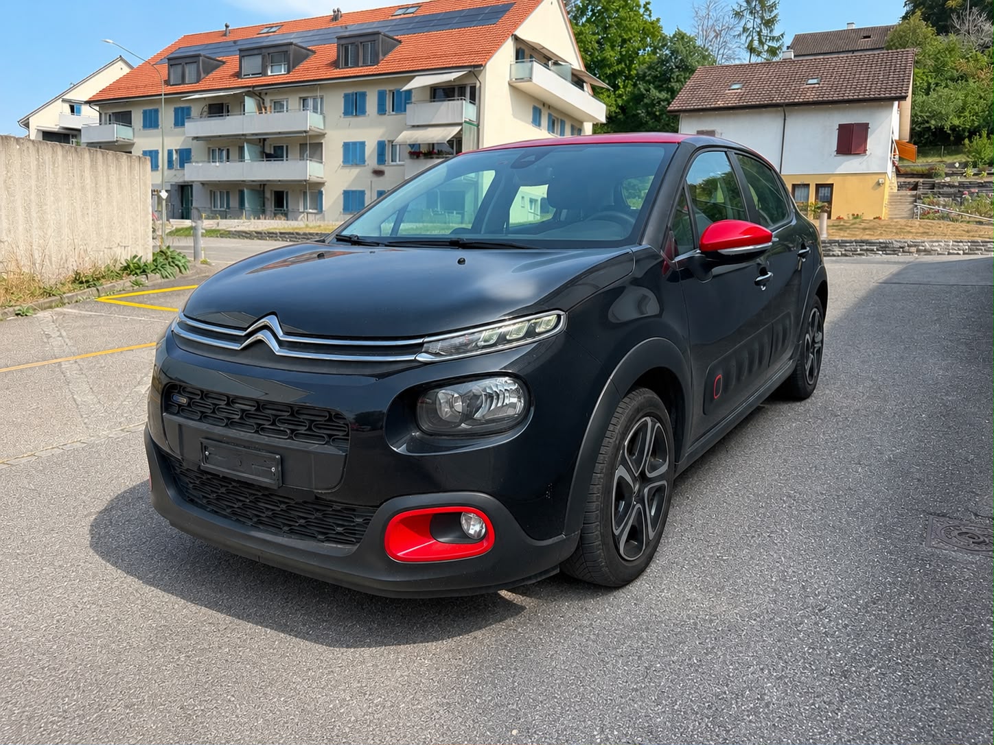 CITROEN C3 1.2i PureTech Feel-image-1