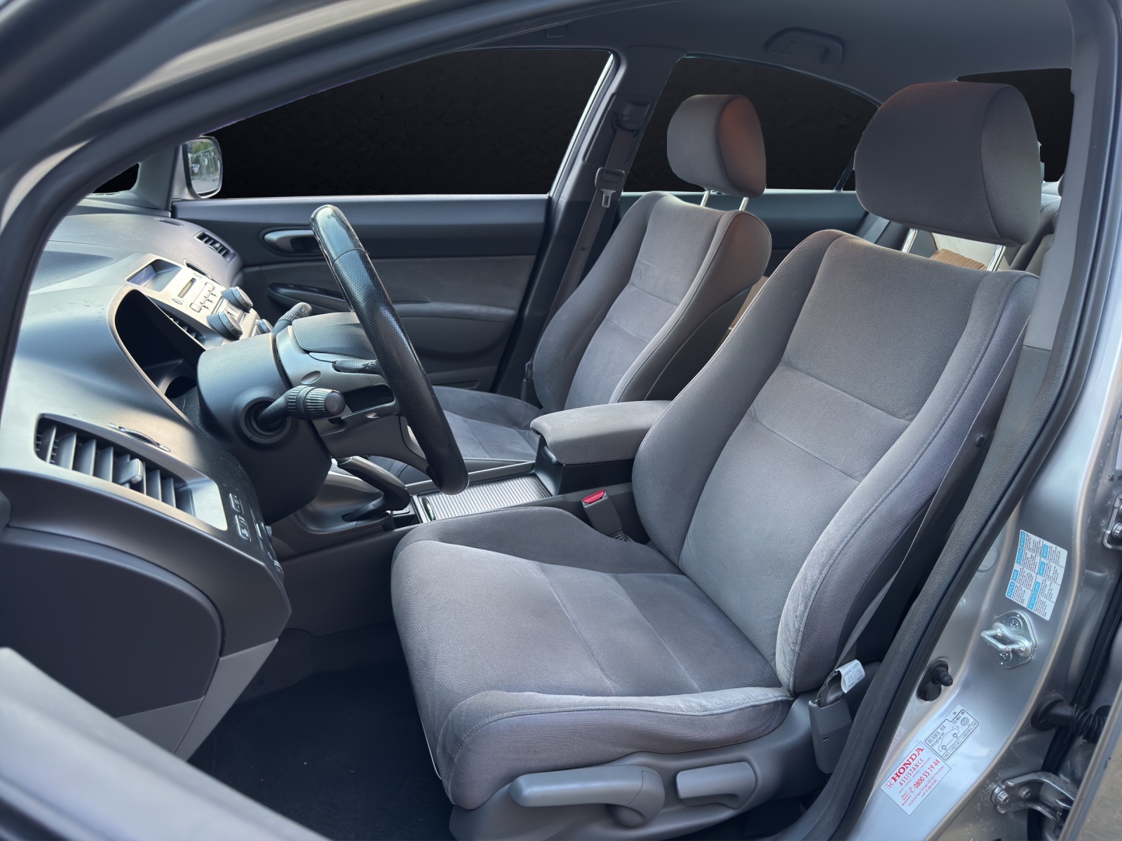 HONDA Civic 1.3 iDSi IMA Hybrid-image-10