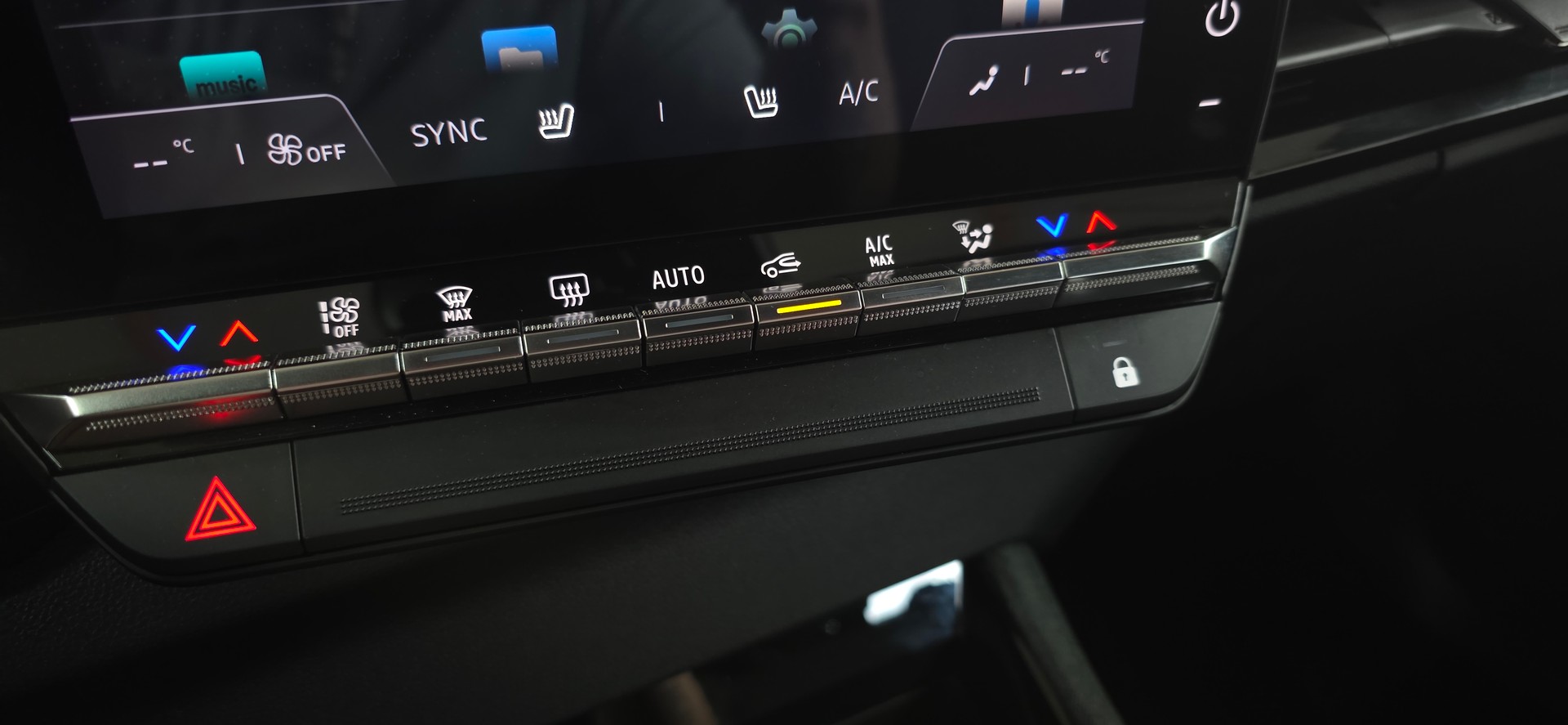 RENAULT Austral 1.3 MHEV 160 Techno Esprit Alpine A *Rückfahrkamera*Sitzheizung*CarPlay&AndroidAuto*-image-18