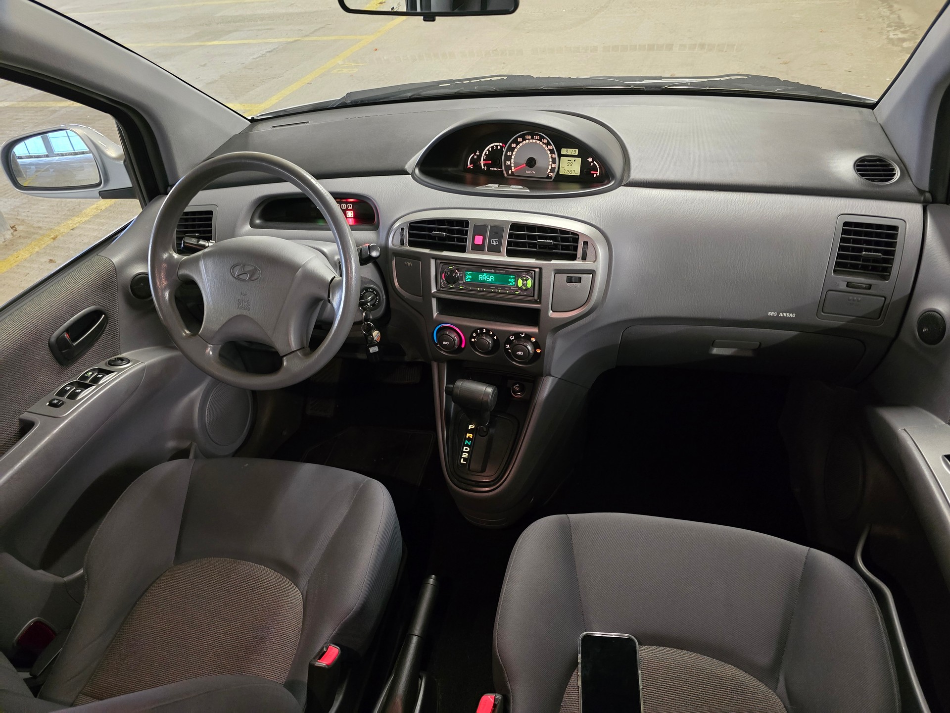 HYUNDAI Matrix 1.8i 16V GLS-image-9