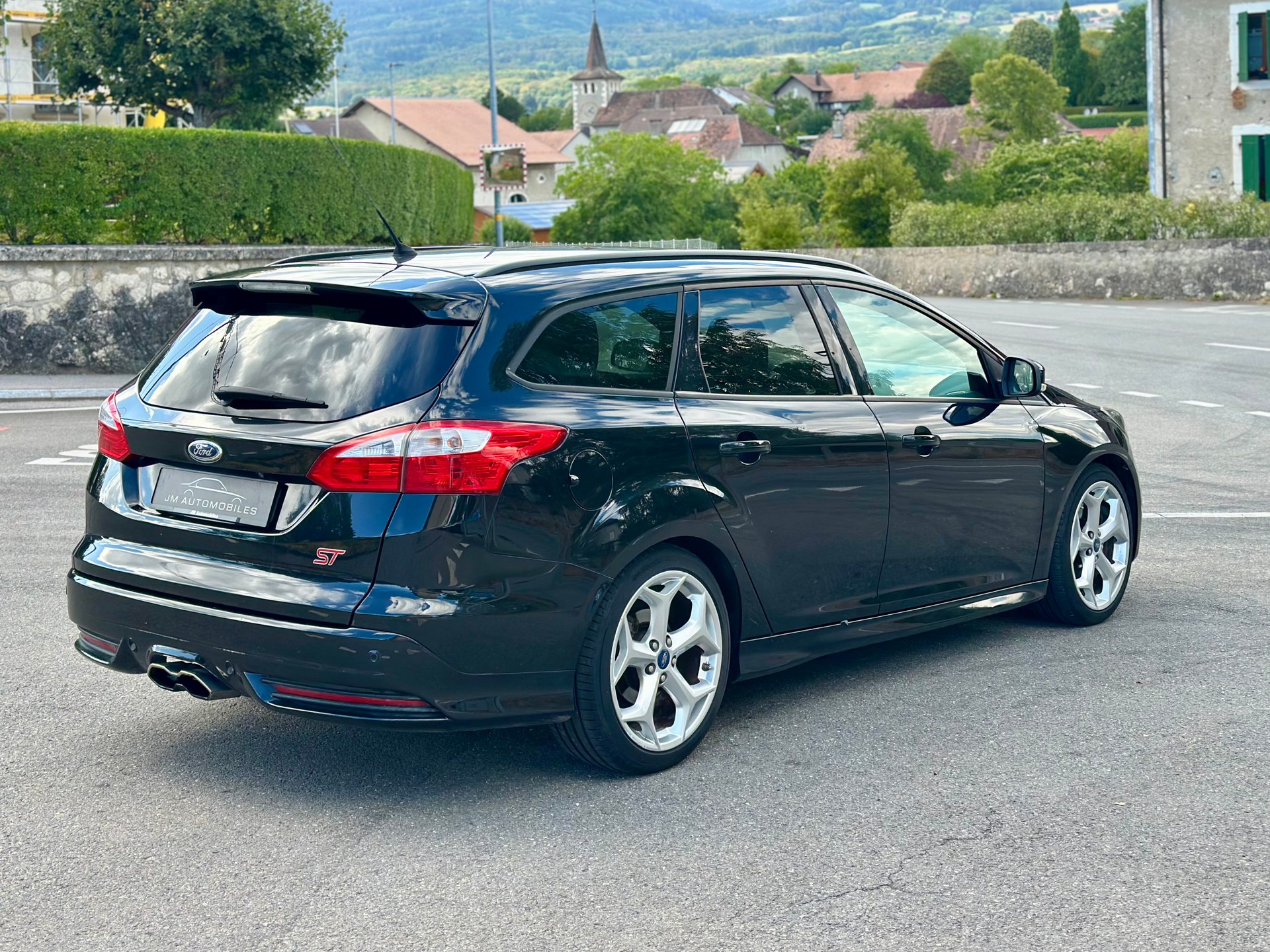 FORD Focus 2.0 SCTi ST-2-image-2