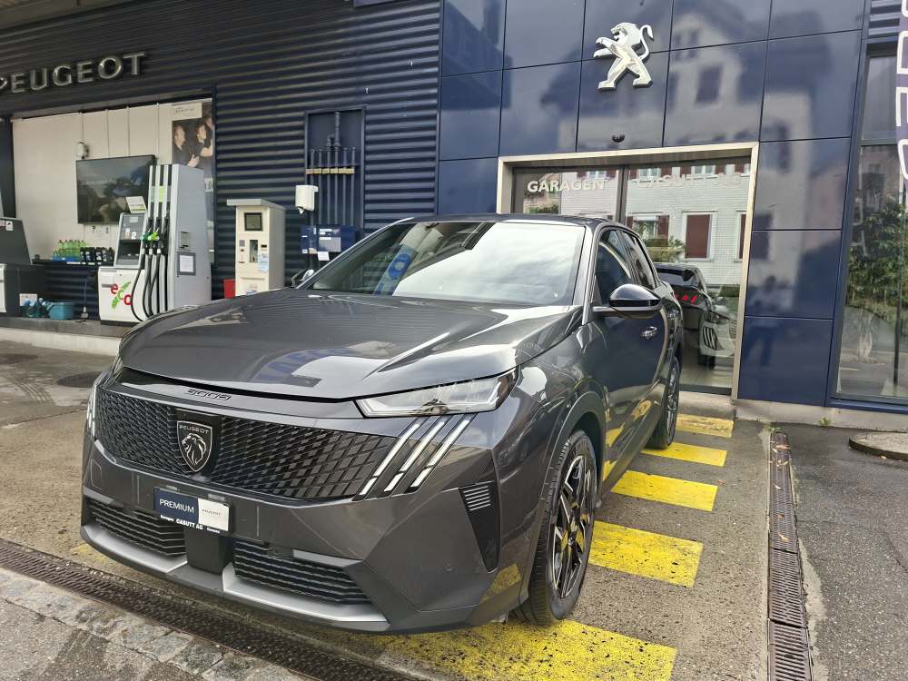 PEUGEOT 3008 1.2 Hybrid Allure-image-0