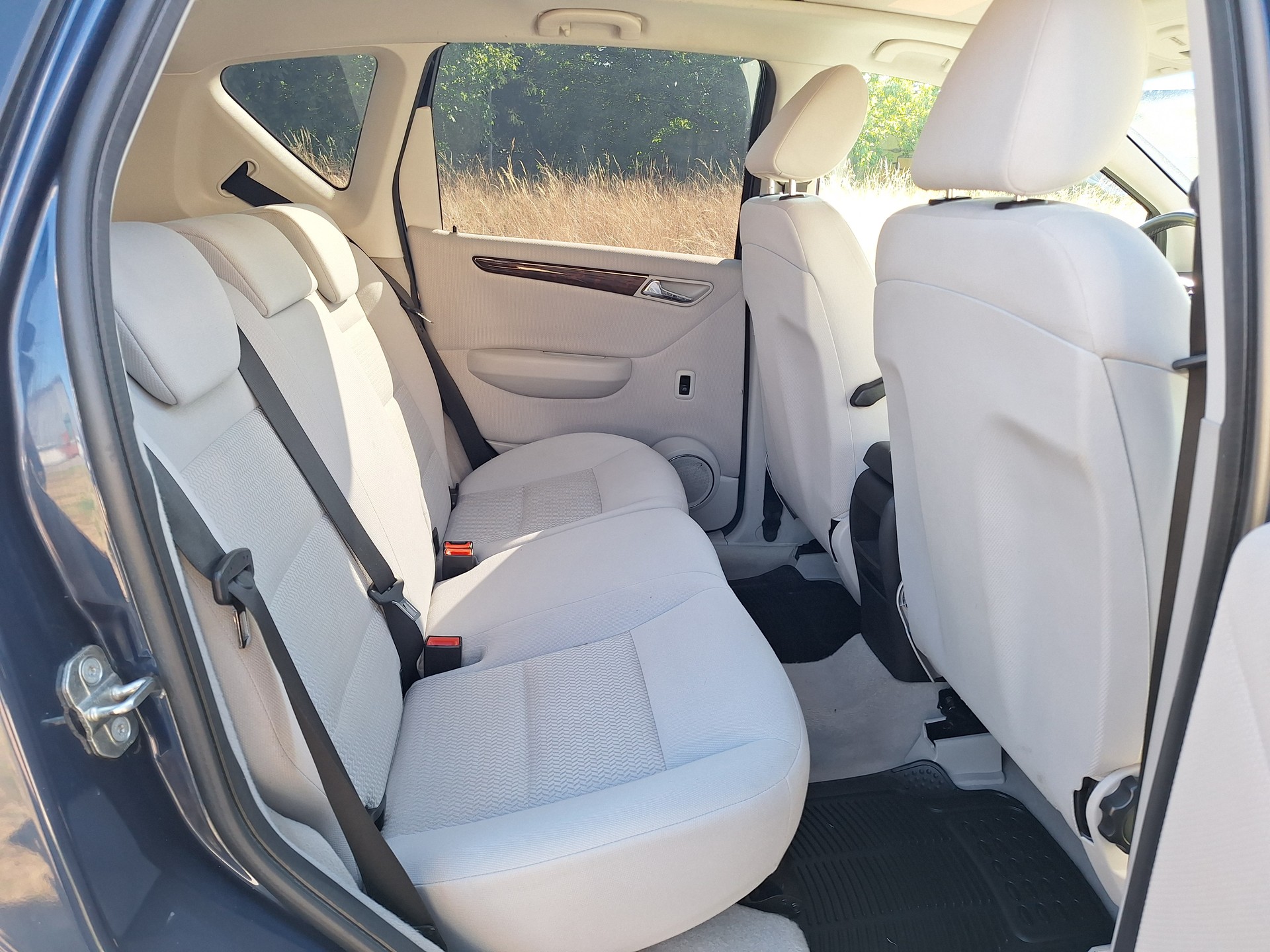 MERCEDES-BENZ A 200 Classic-image-8