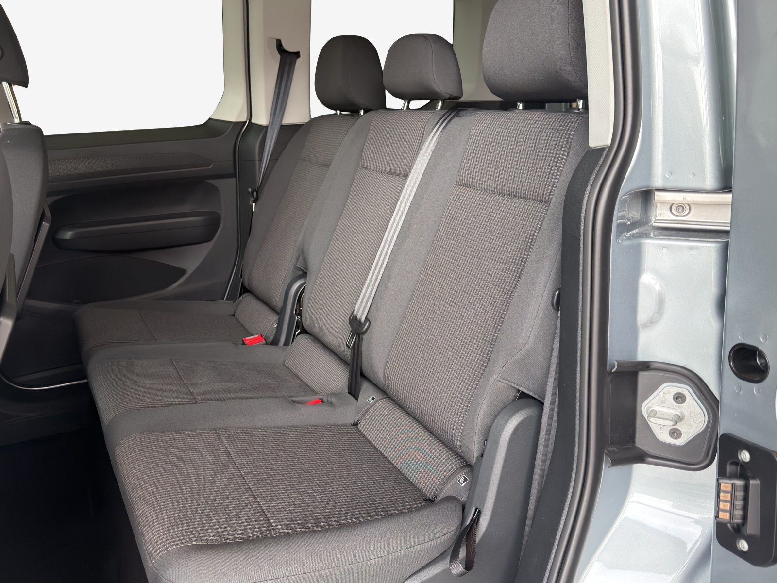 VW Caddy 1.5 TSI Plug in Hybrid Liberty DSG-image-11