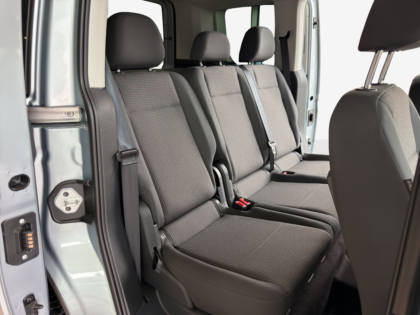 VW Caddy 1.5 TSI Plug in Hybrid Liberty DSG-image-13