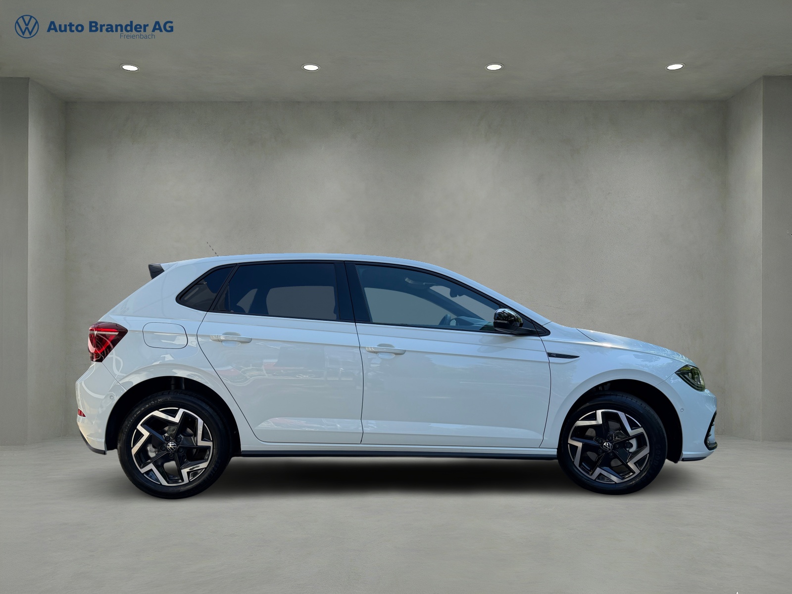 VW Polo 1.0 TSI R-Line DSG-image-5