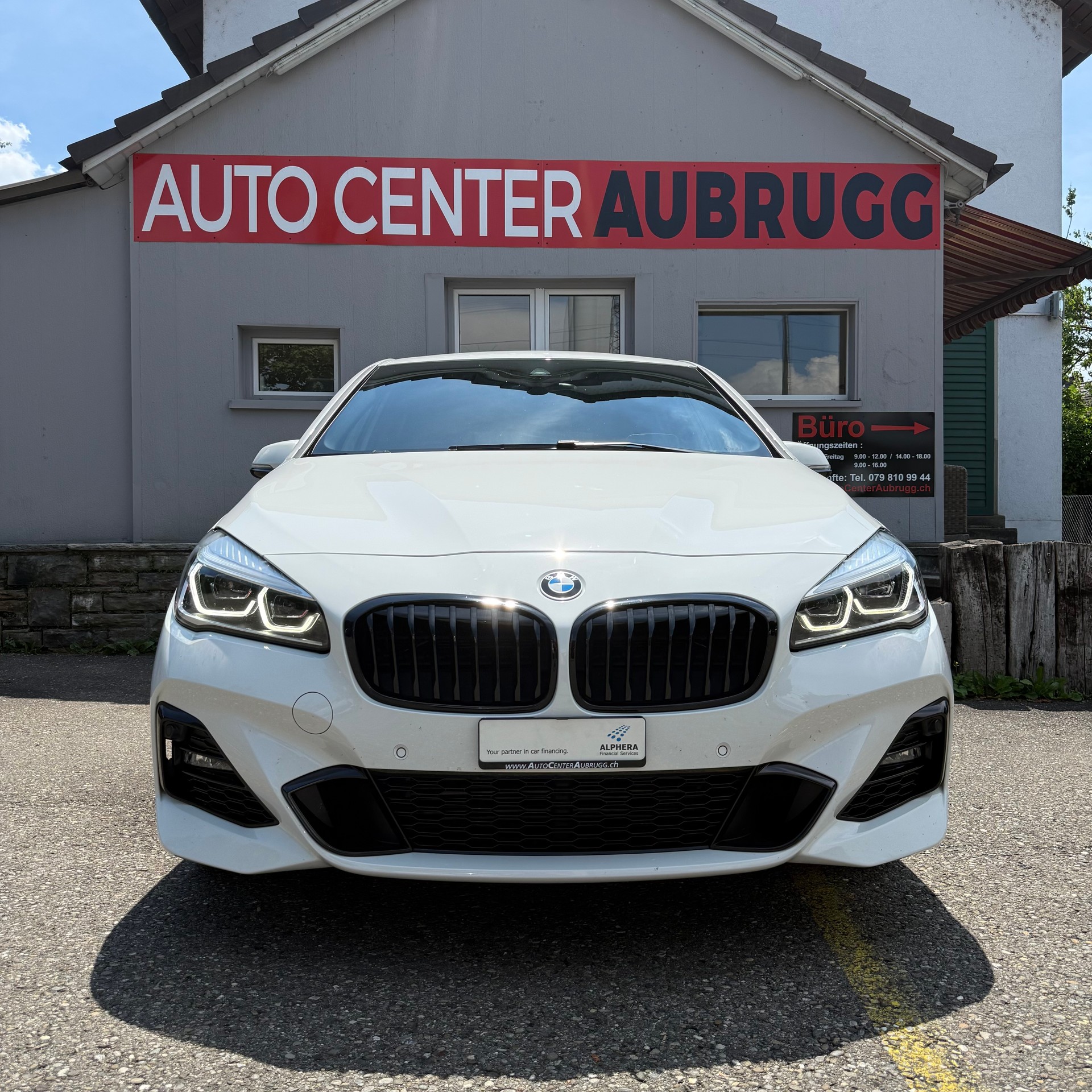 BMW 220d xDrive Active Tourer Steptronic M Sport *LEDER-SITZE - PANORAMA-DACH*-image-3