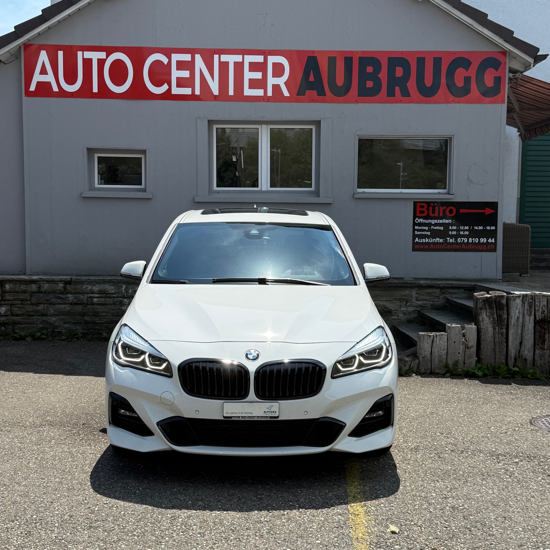 BMW 220d xDrive Active Tourer Steptronic M Sport *LEDER-SITZE - PANORAMA-DACH*-image-2