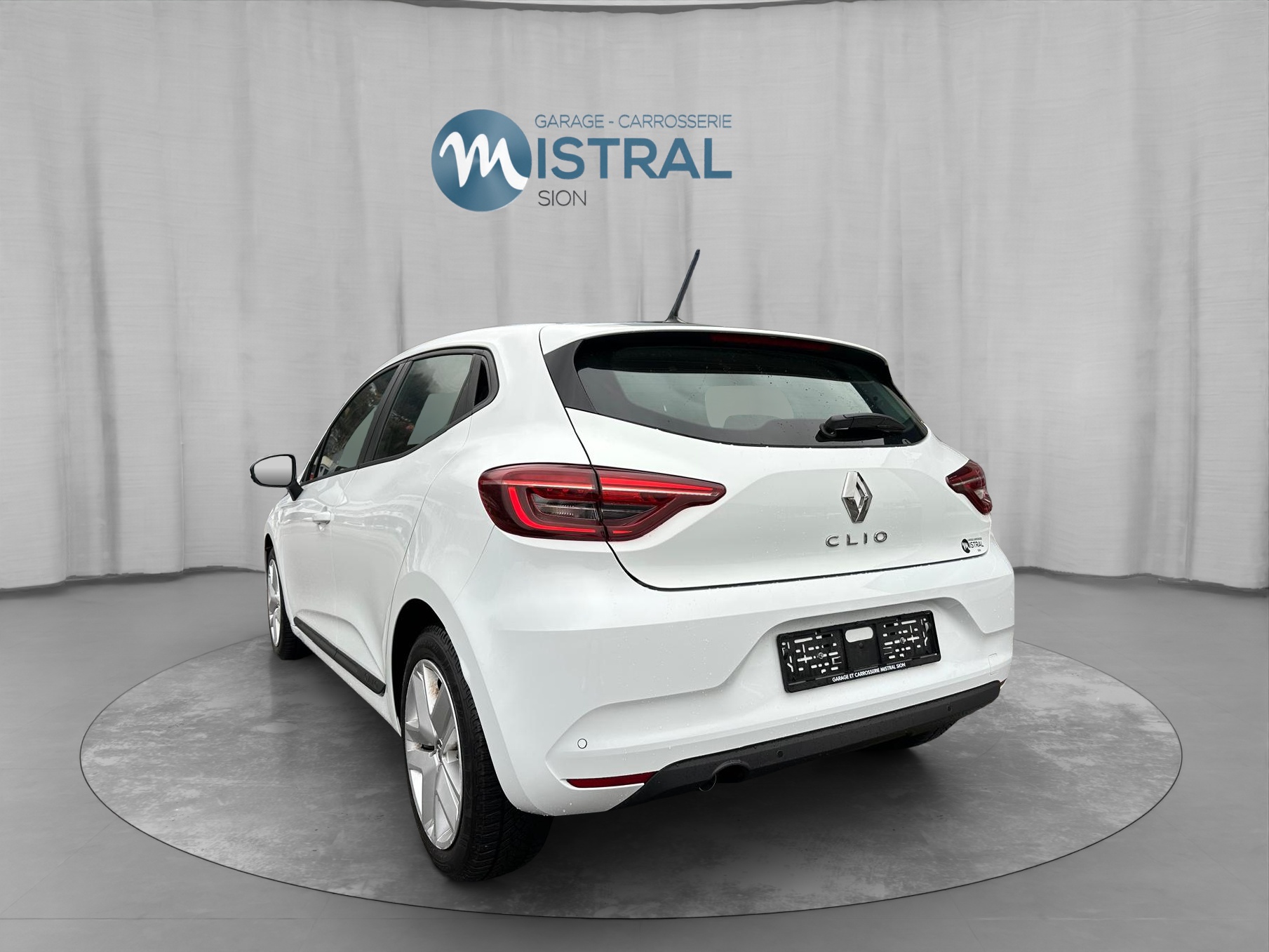 RENAULT Clio 1.0 Zen-image-2