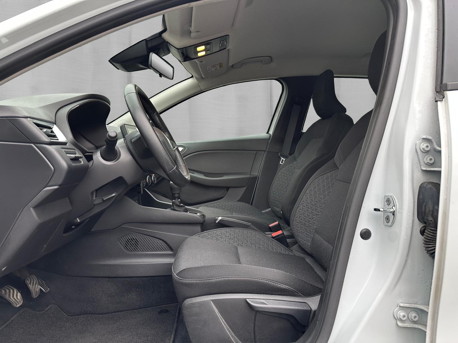RENAULT Clio 1.0 Zen-image-8