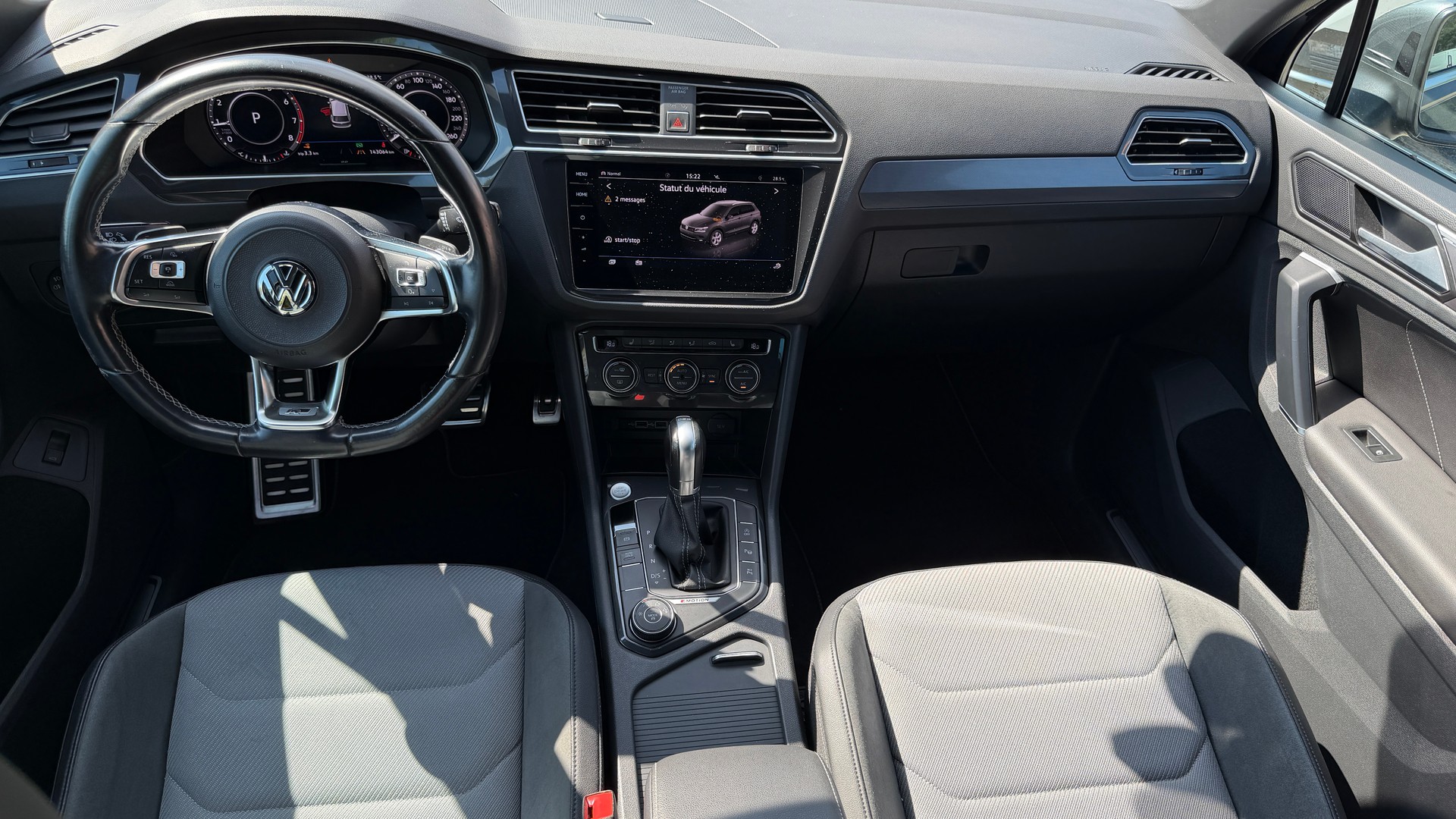 VW Tiguan 2.0TSI R-Line 4Motion DSG-image-8