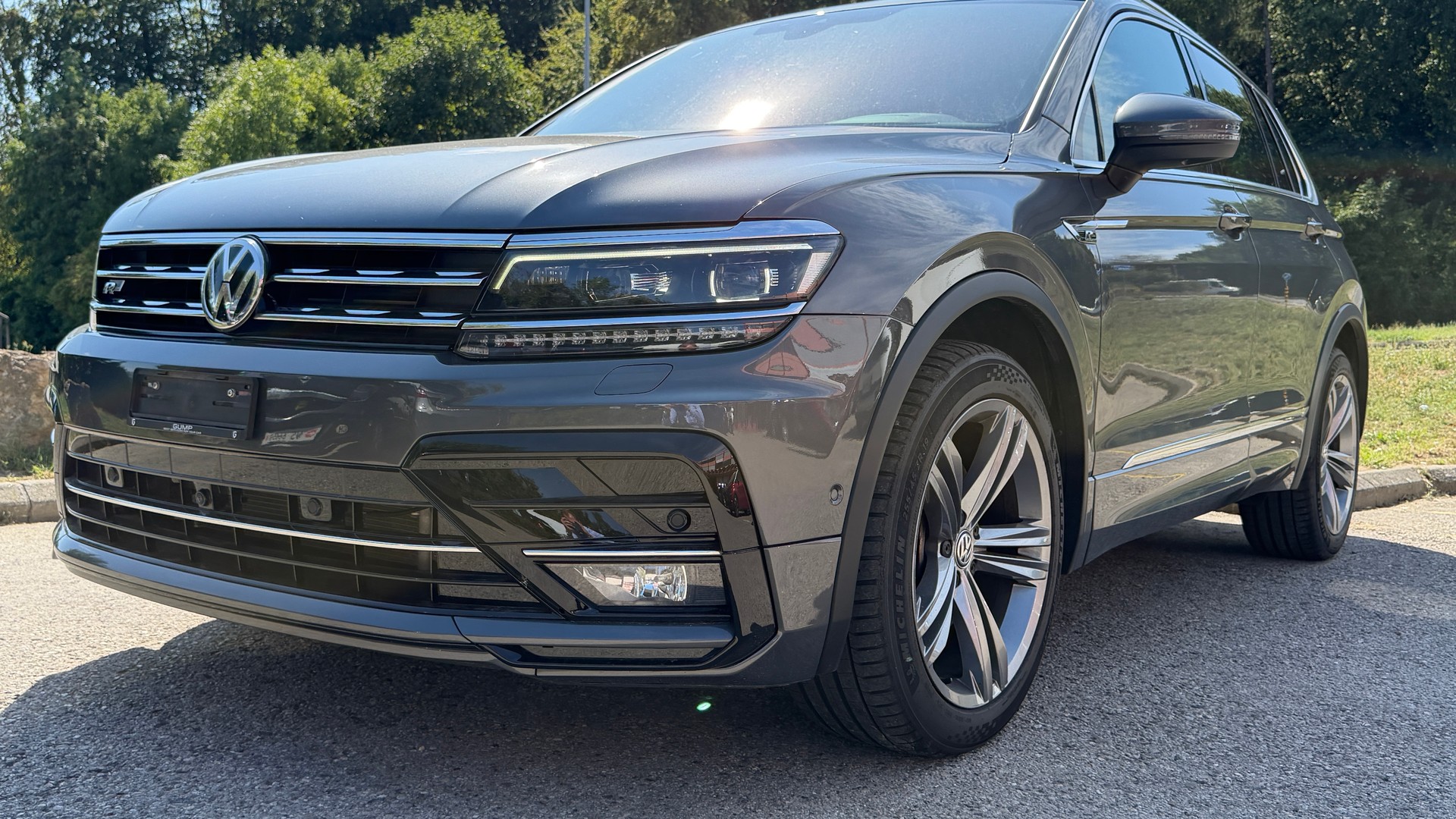 VW Tiguan 2.0TSI R-Line 4Motion DSG-image-1
