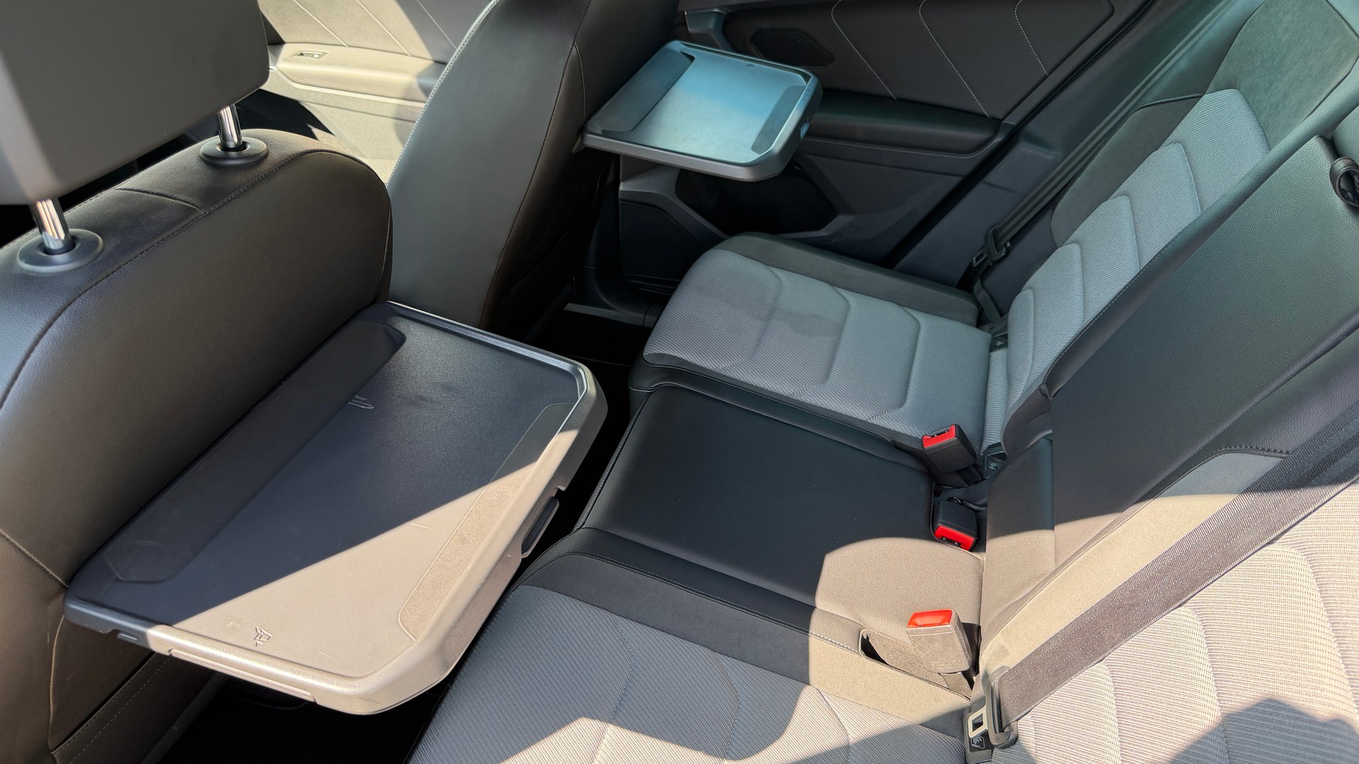 VW Tiguan 2.0TSI R-Line 4Motion DSG-image-9