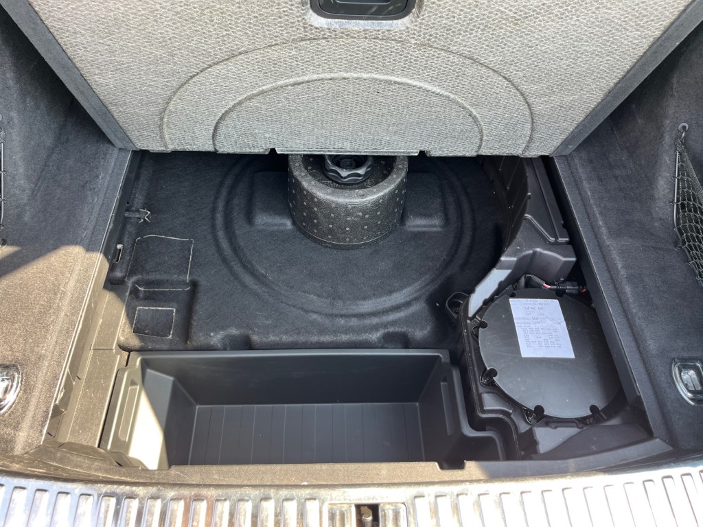 AUDI e-tron 50 S Line quattro-image-23