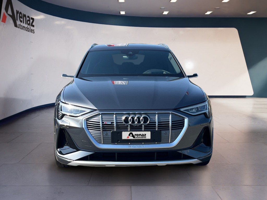 AUDI e-tron 50 S Line quattro-image-7