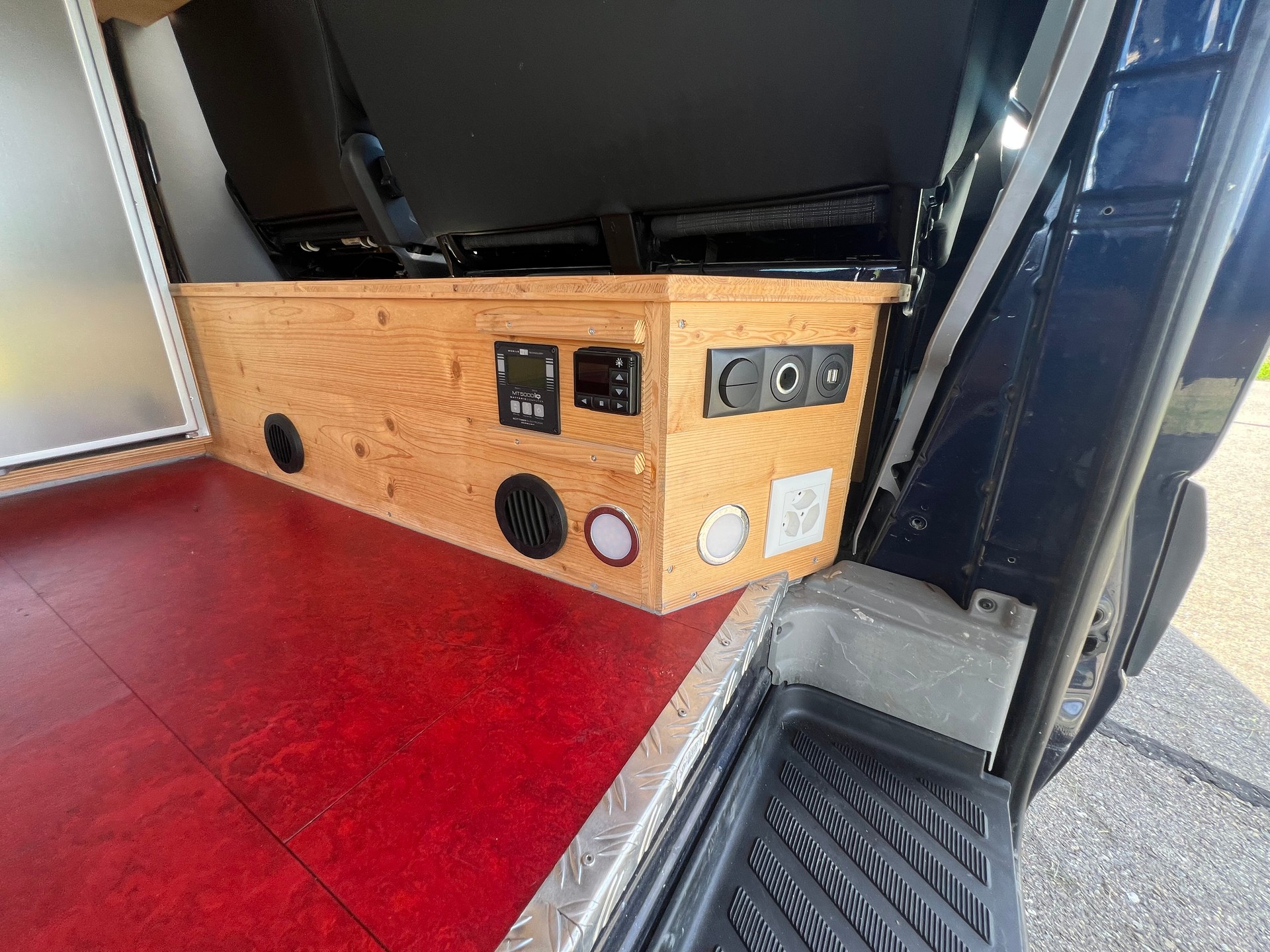 MERCEDES-BENZ Sprinter 316 CDI Lang 7G-Tronic-image-13