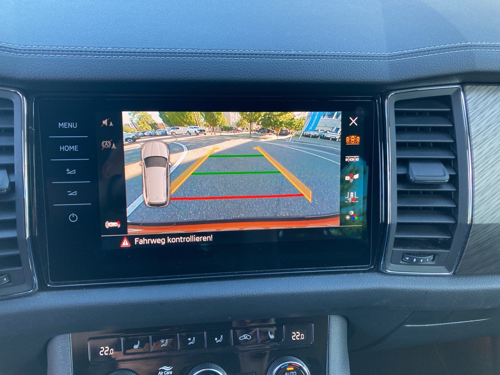 SKODA Kodiaq 2.0 TSI 4x4 Style-image-13
