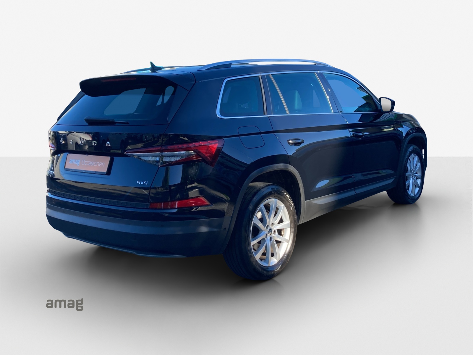 SKODA Kodiaq 2.0 TSI 4x4 Style-image-4