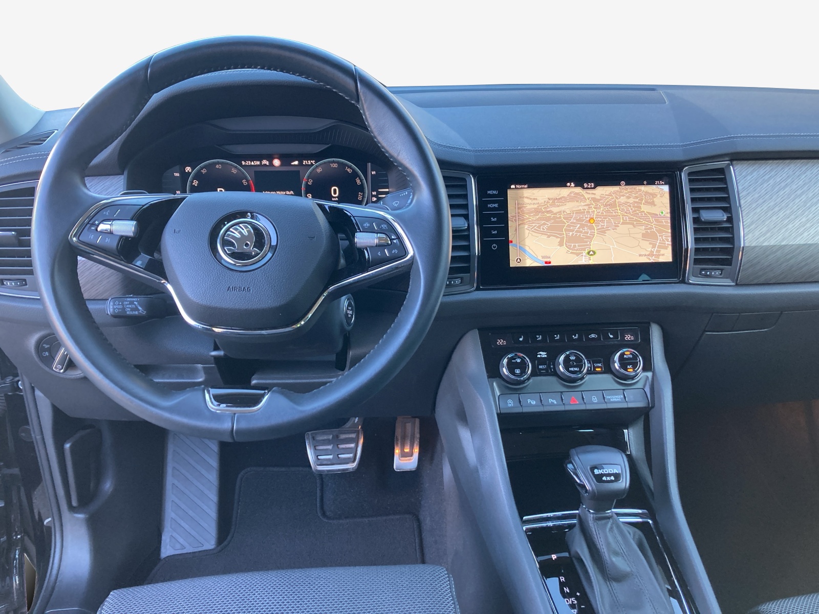 SKODA Kodiaq 2.0 TSI 4x4 Style-image-8