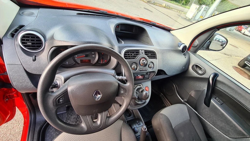 RENAULT Kangoo Maxi dCi 90 ENERGY Business ** 2-Plätzer ** Klimaanlage ** Tempomat ** PDC Hinten ** Frisch Ab MFK & Service ** **-image-8