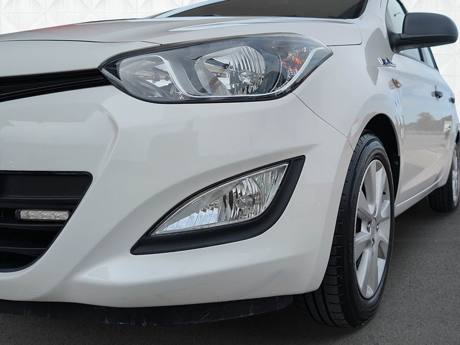 HYUNDAI i20 1.2 Comfort-image-6