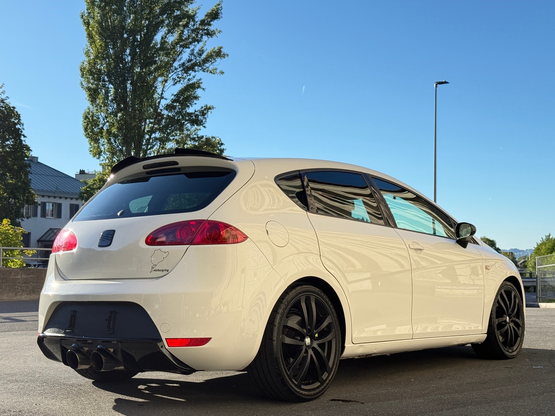 SEAT Leon 2.0 TSI Streetcopa-image-3