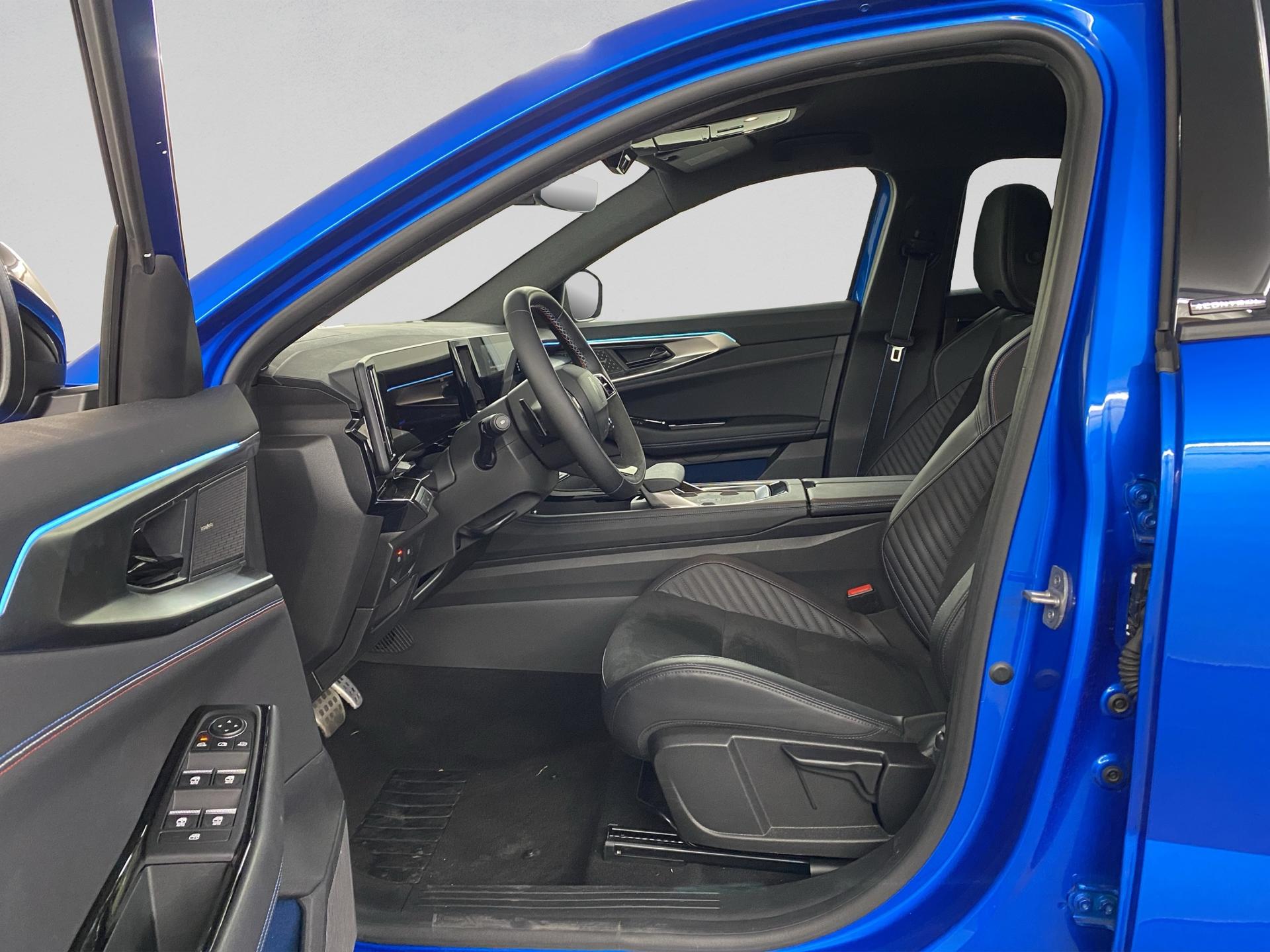 RENAULT Rafale 1.2 E-Tech Hybrid 200 Esprit Alpine-image-6