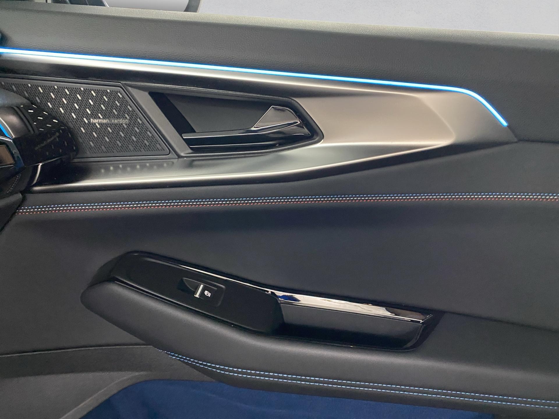 RENAULT Rafale 1.2 E-Tech Hybrid 200 Esprit Alpine-image-18