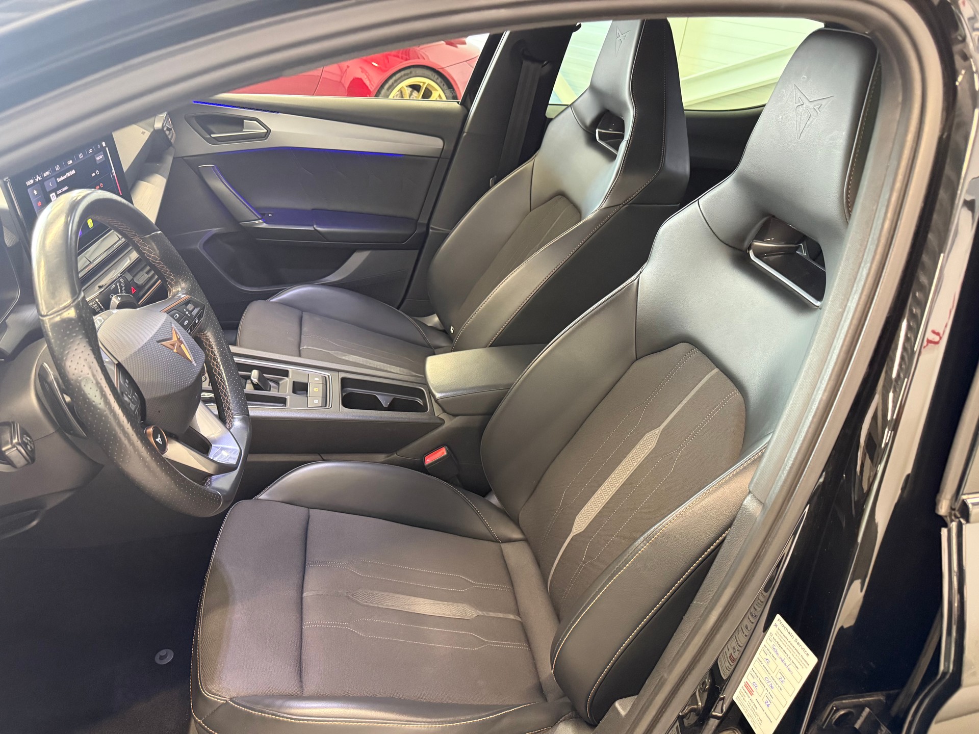 CUPRA LEON VZ 2.0 TSI DSG-image-10