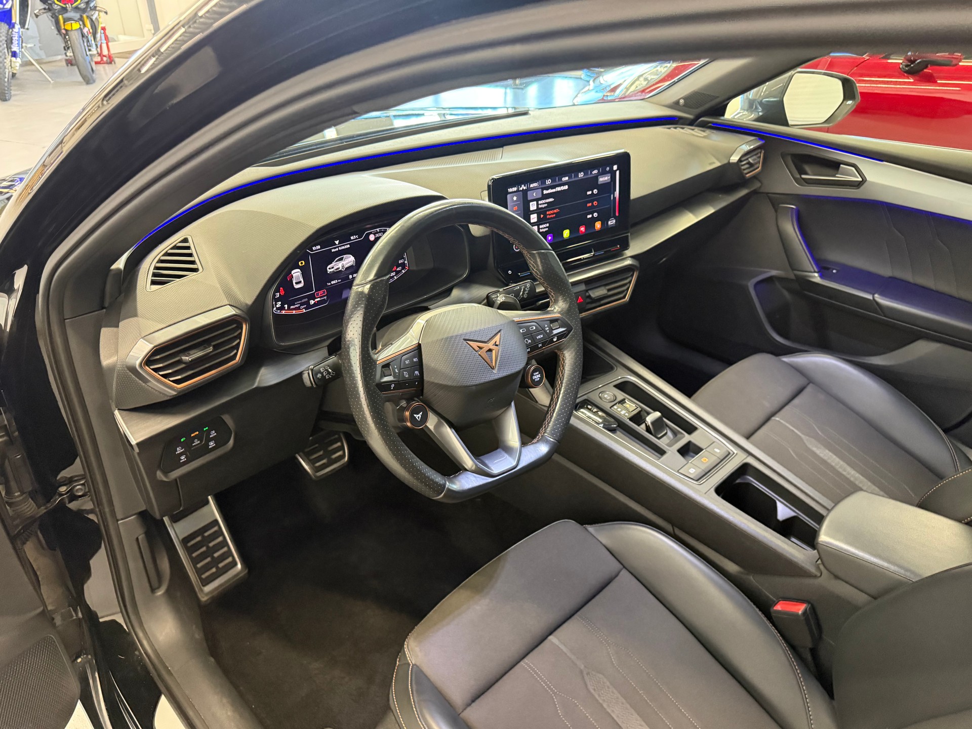 CUPRA LEON VZ 2.0 TSI DSG-image-13