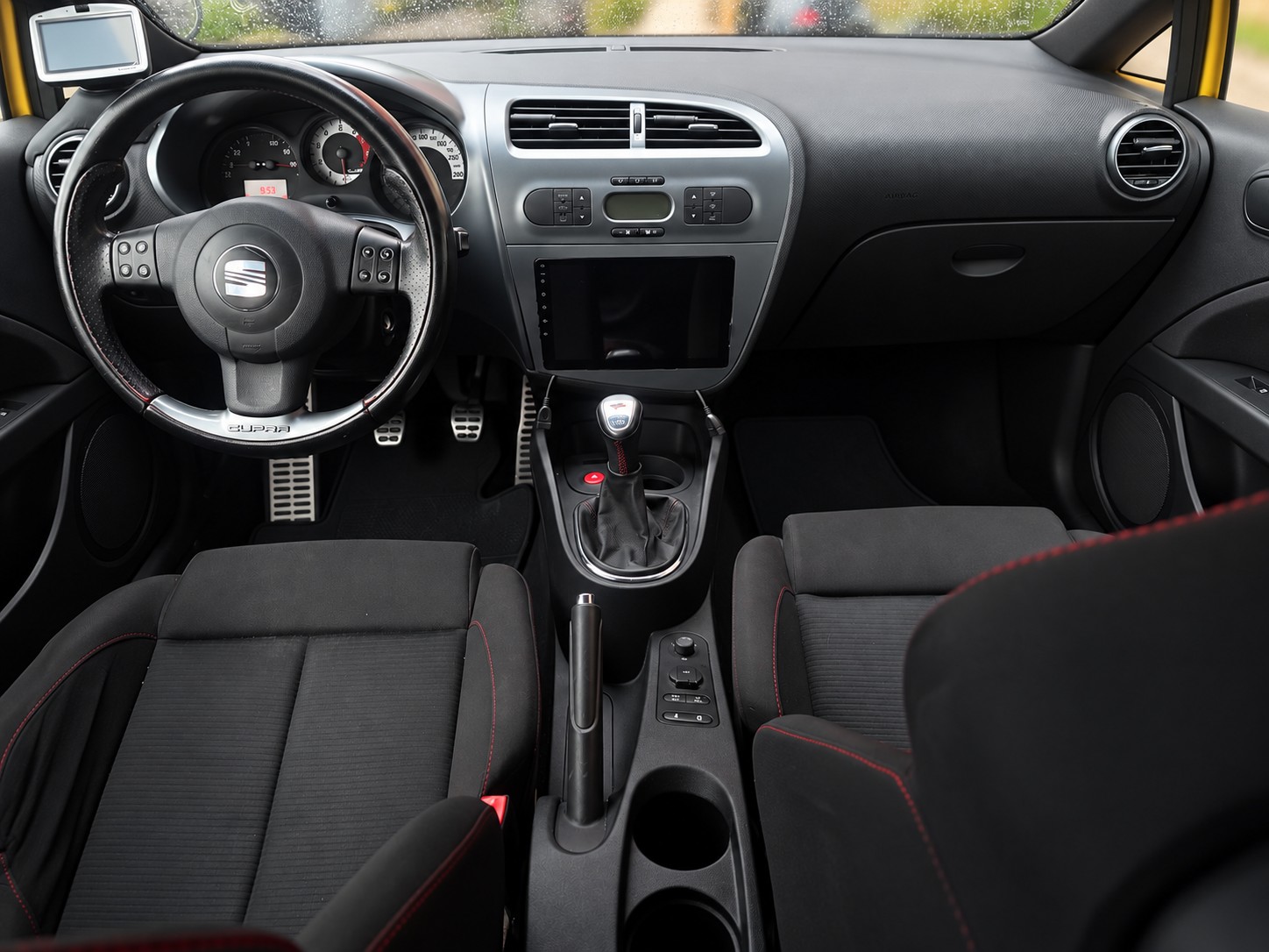SEAT Leon 2.0 TSI Cupra-image-5