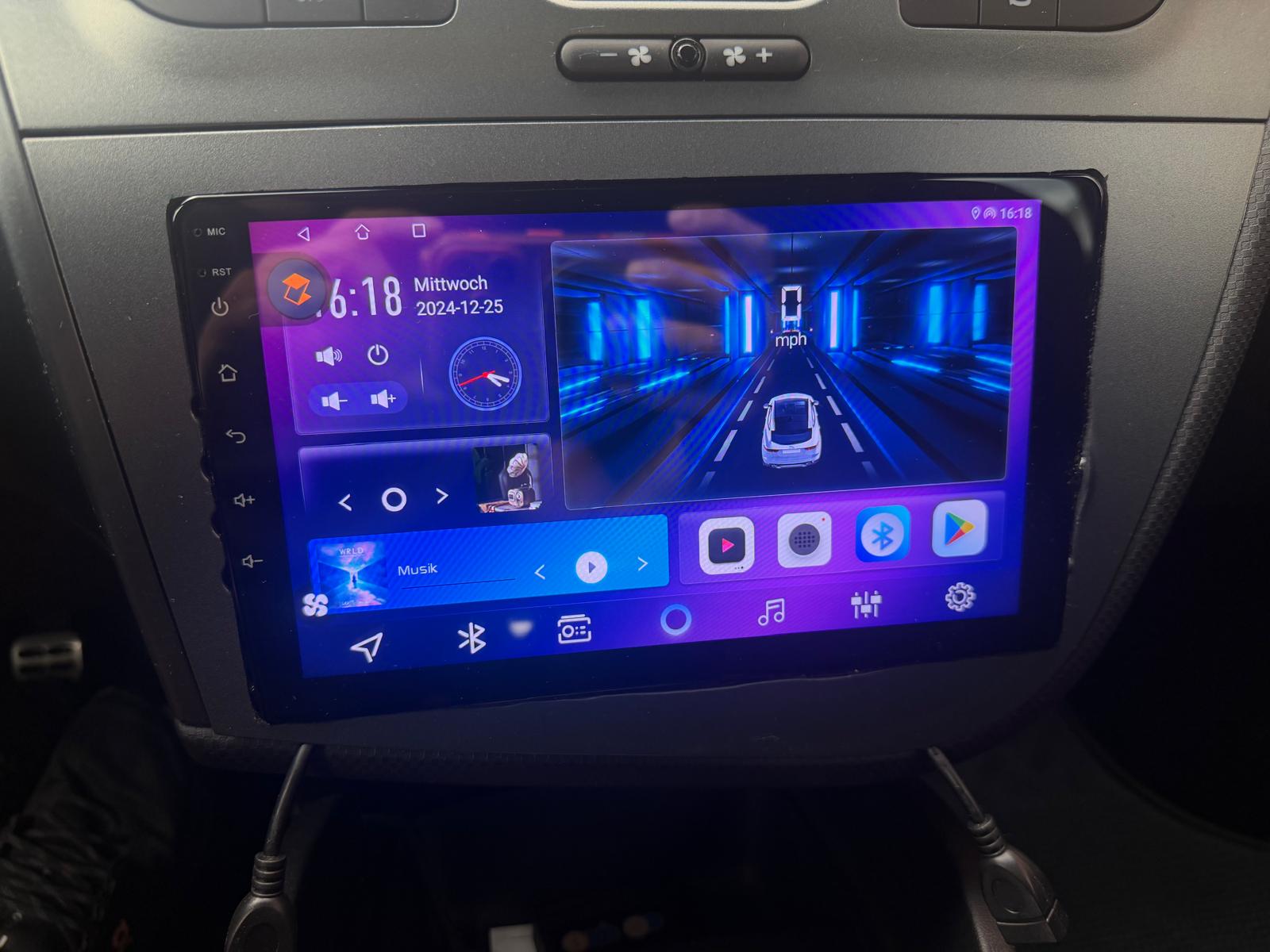 SEAT Leon 2.0 TSI Cupra-image-7