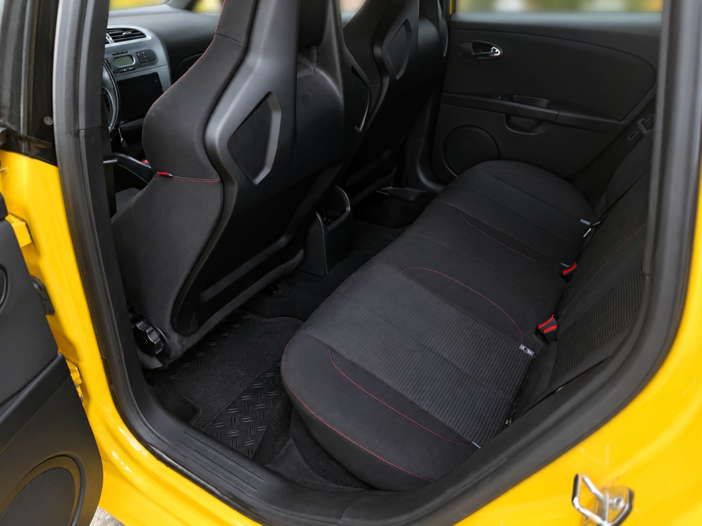 SEAT Leon 2.0 TSI Cupra-image-6