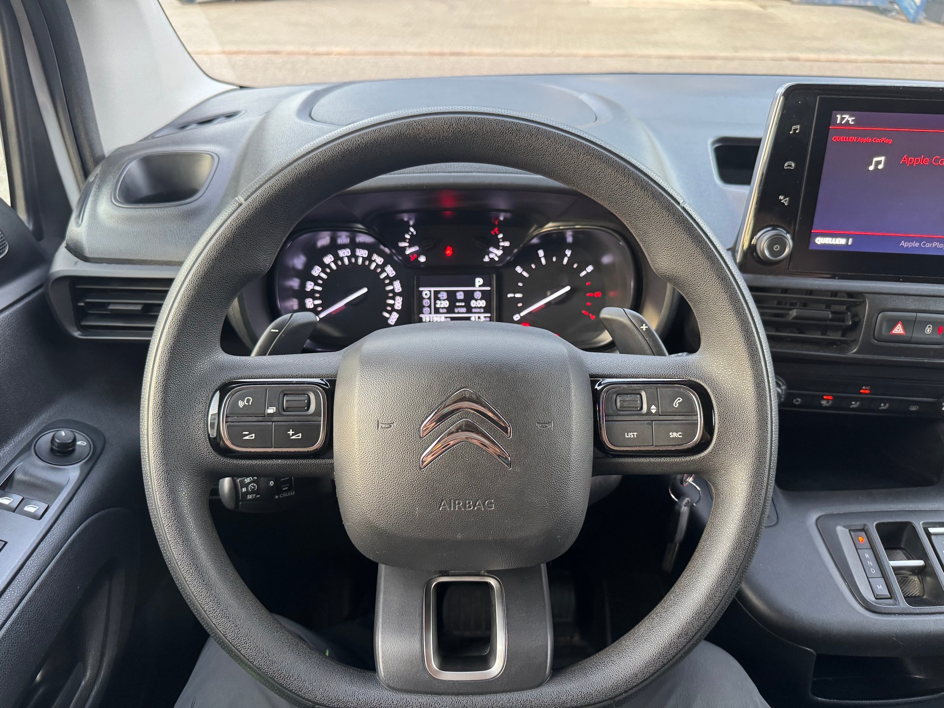 CITROEN Berlingo Van 1.2 Pure Tech 130 s/s Club EAT8 1000kg-image-10