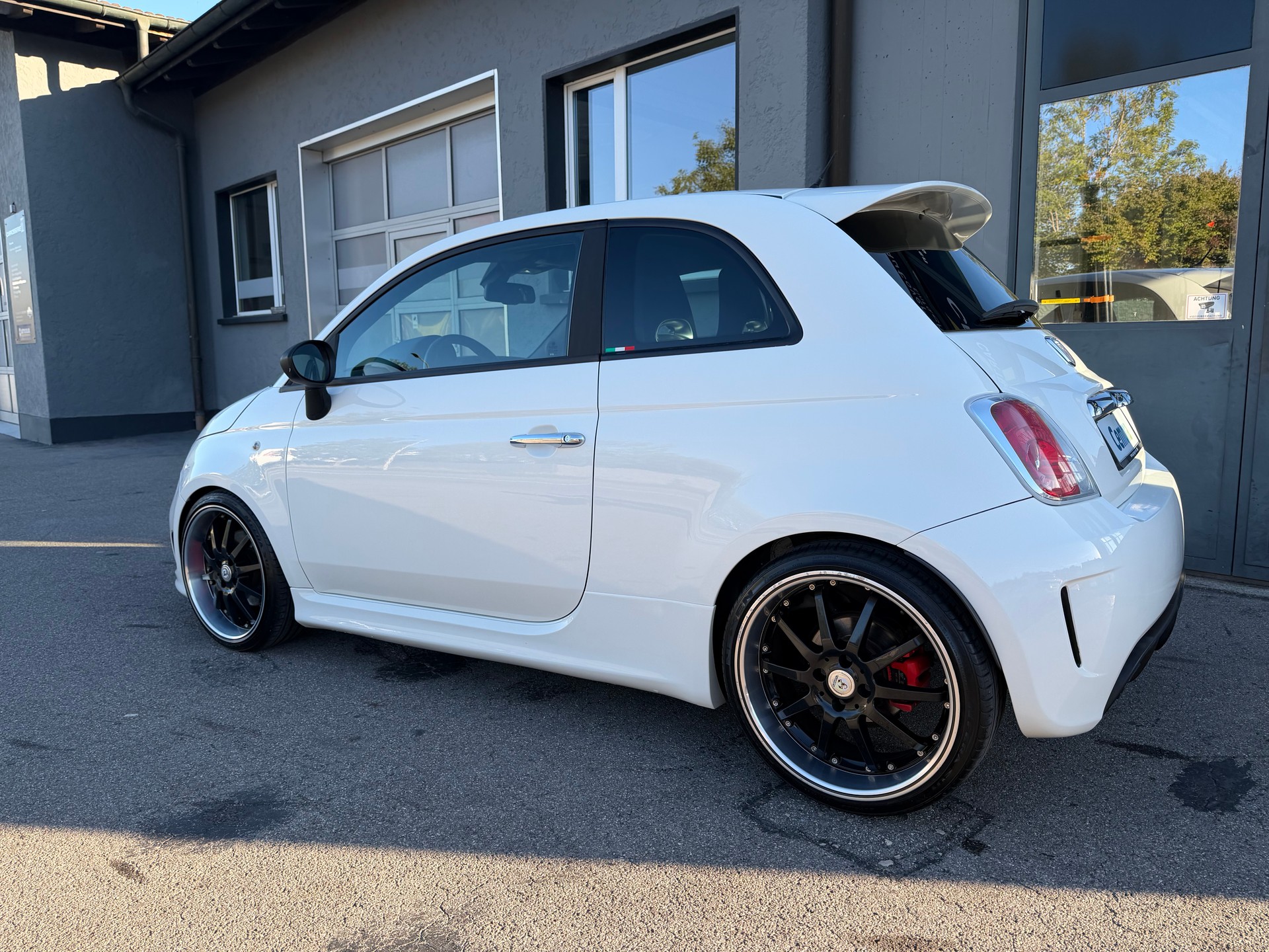 FIAT 500 1.4 16V Turbo Abarth-image-6
