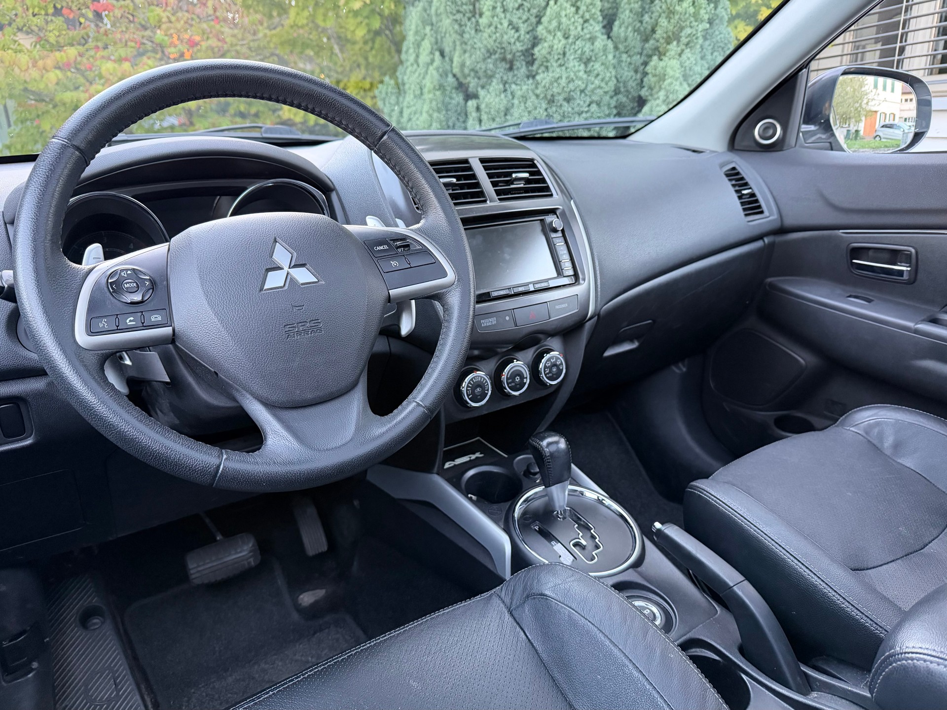 MITSUBISHI ASX 2.2 DID Navigator 4x4 4WD Automatic *Top-Zustand*ab MFK*Servicegepflegt*-image-5