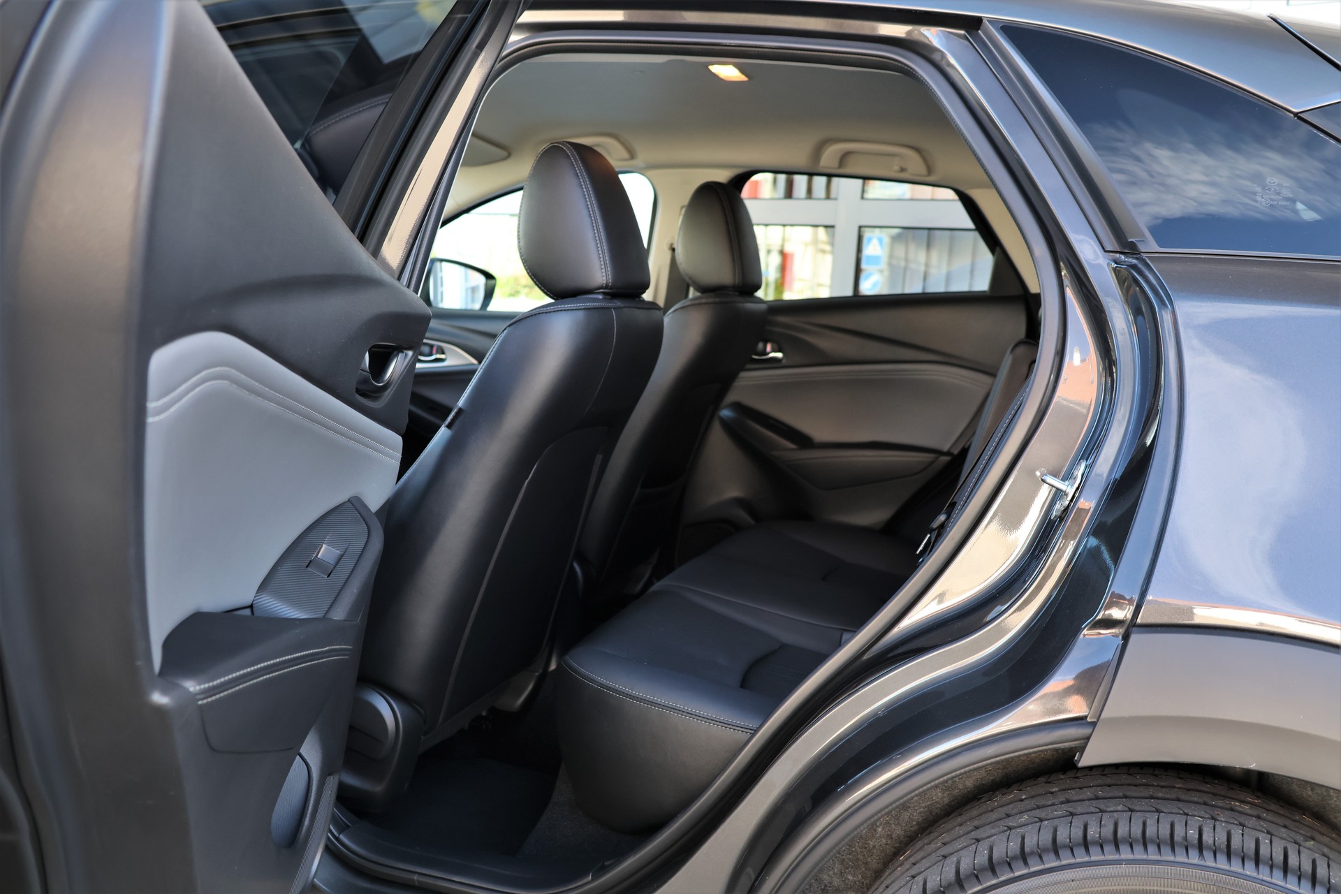 MAZDA CX-3 SKYACTIV-G 121 Revolution FWD Automat (CH)-image-13