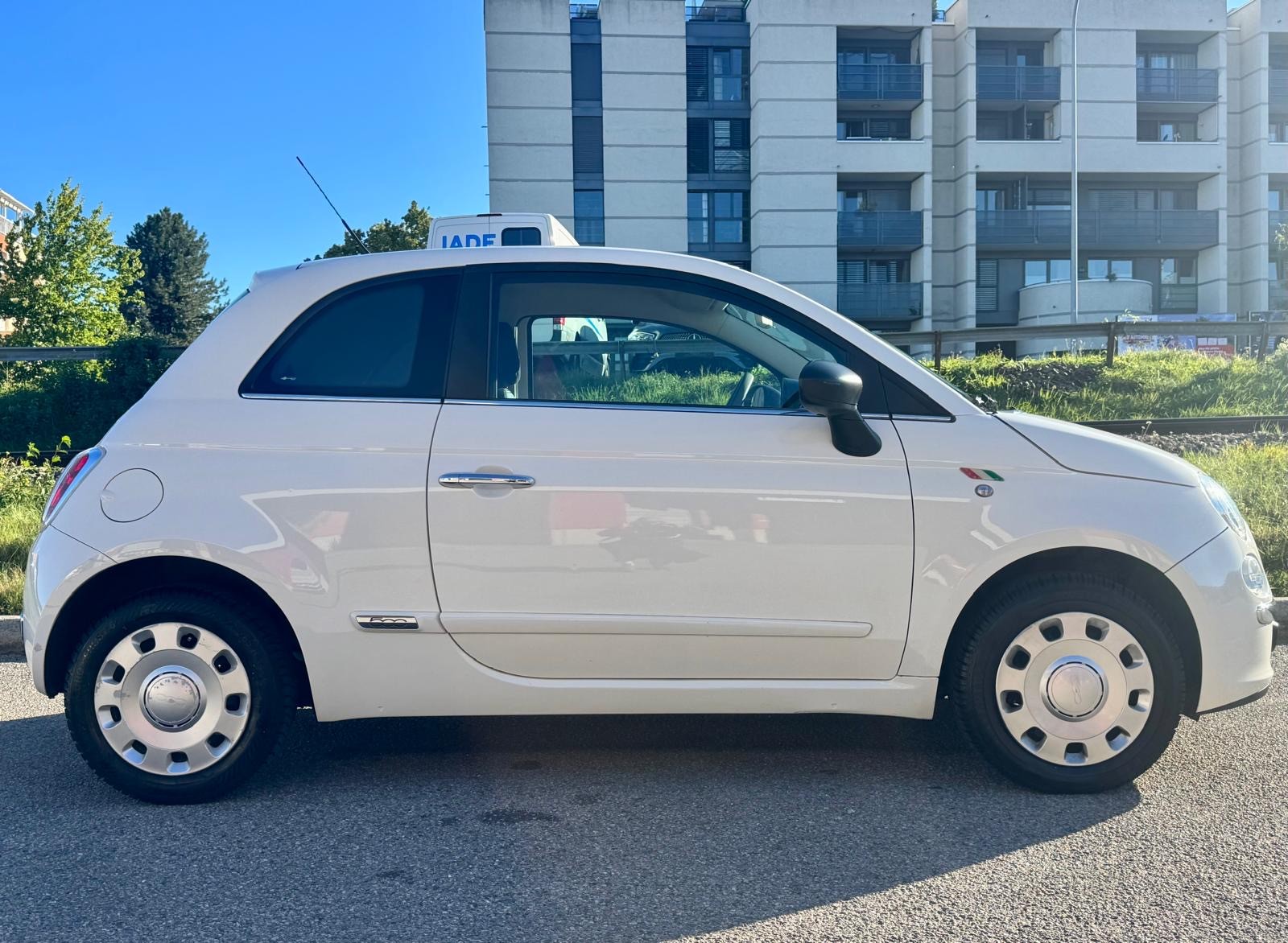 Car photo