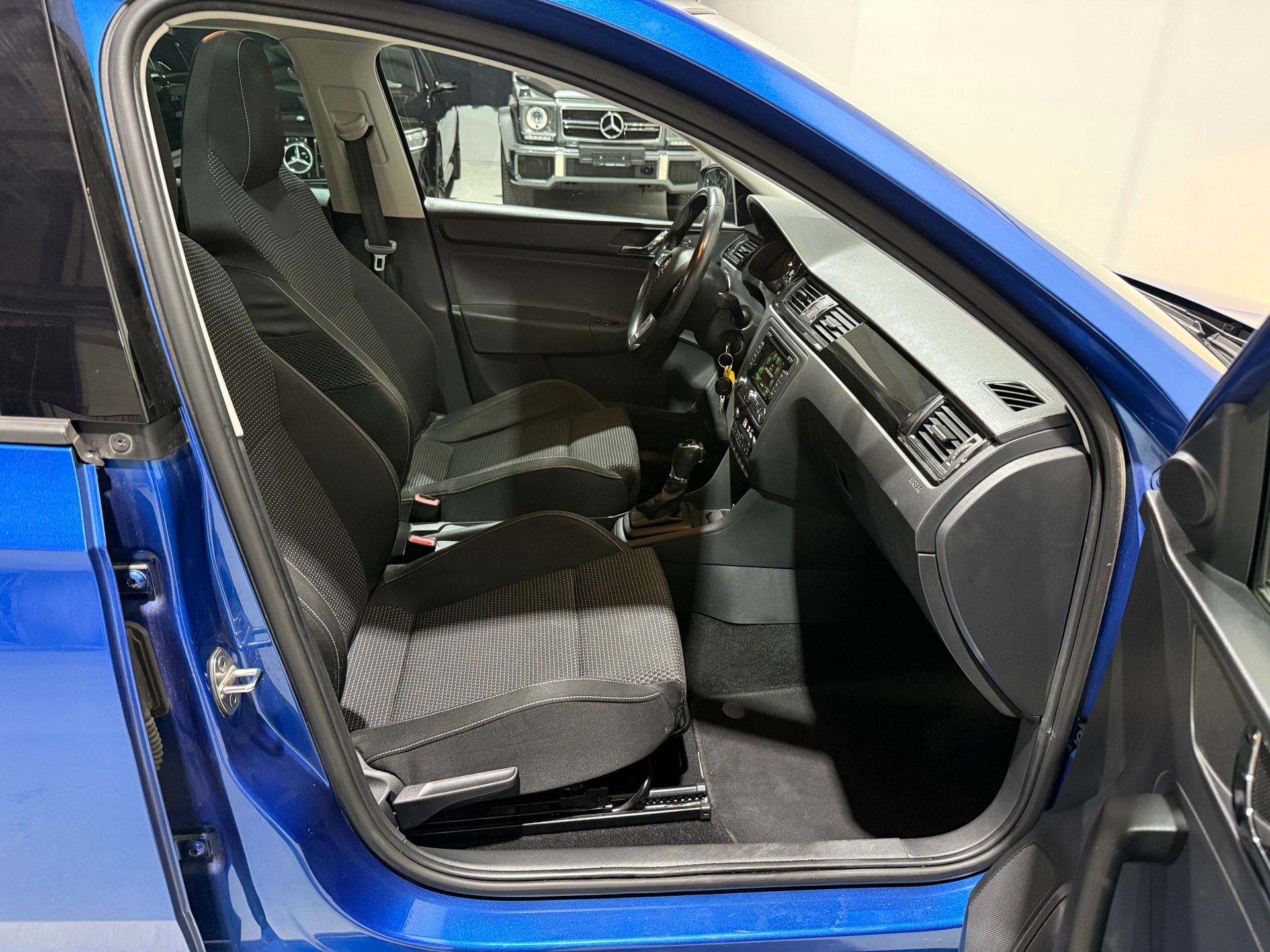 SKODA Rapid Spaceback 1.4 TSI Elegance DSG-image-13