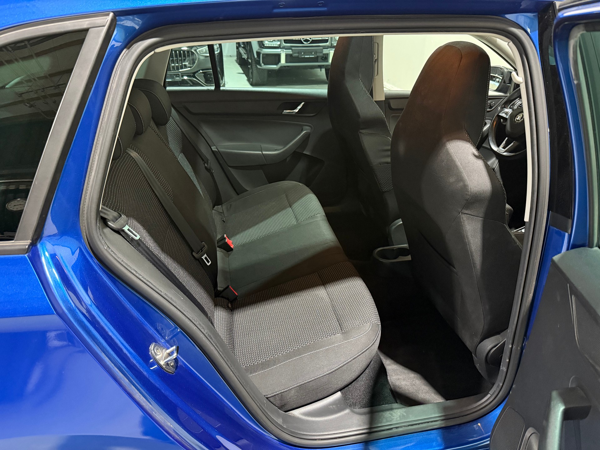 SKODA Rapid Spaceback 1.4 TSI Elegance DSG-image-14
