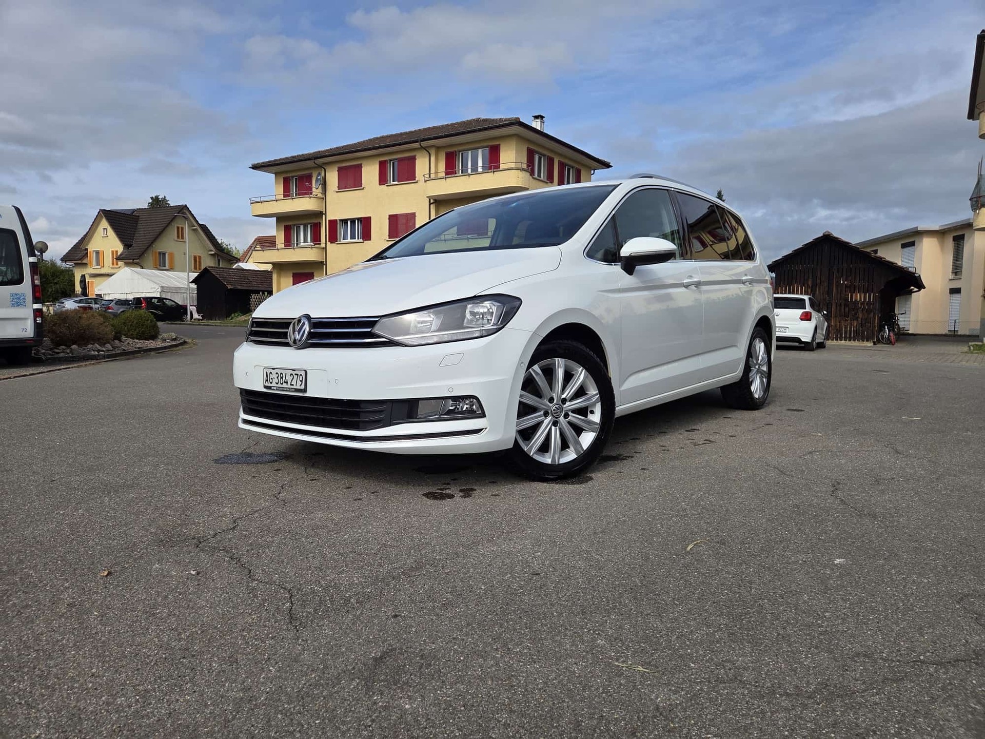 VW 2.0 TDI SCR Sport DSG-image-0