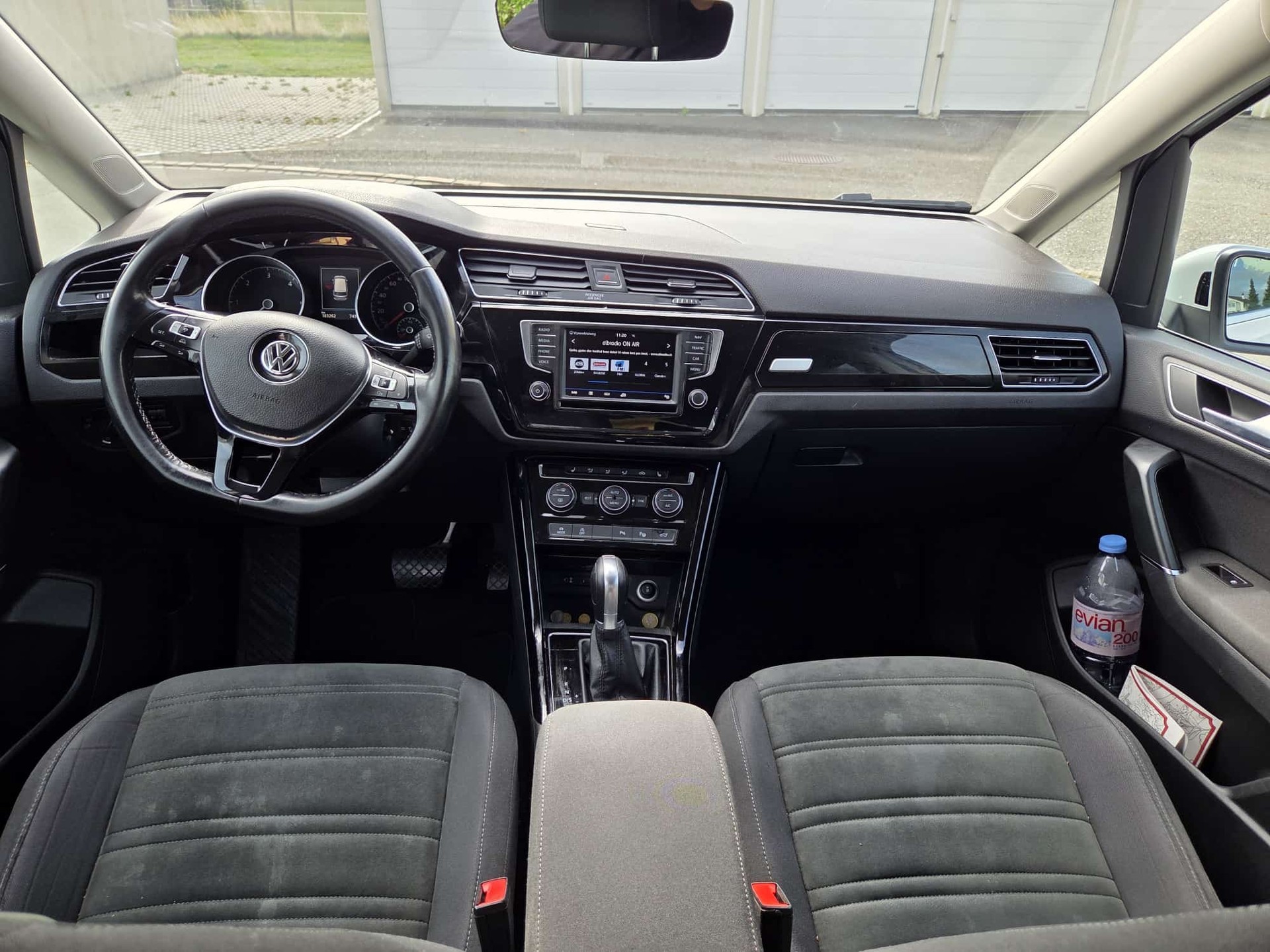 VW 2.0 TDI SCR Sport DSG-image-2