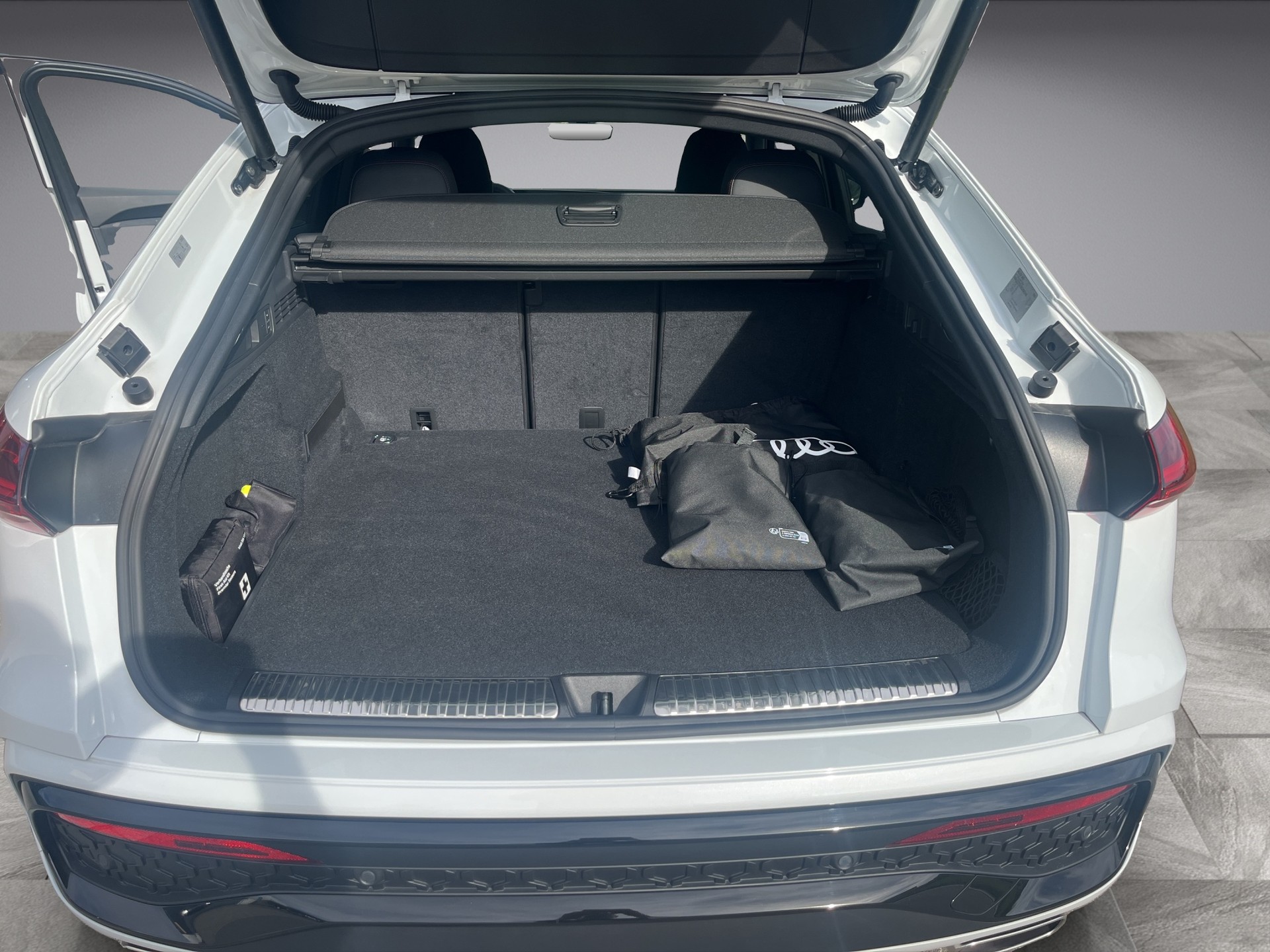 AUDI Q5 Sportback e-hybrid quattro 270 kW S-tronic*Luftfederung, Head-up, 360°Kamera, ACC, Standklima/Heizung, (5-Jahre Garantie)-image-11