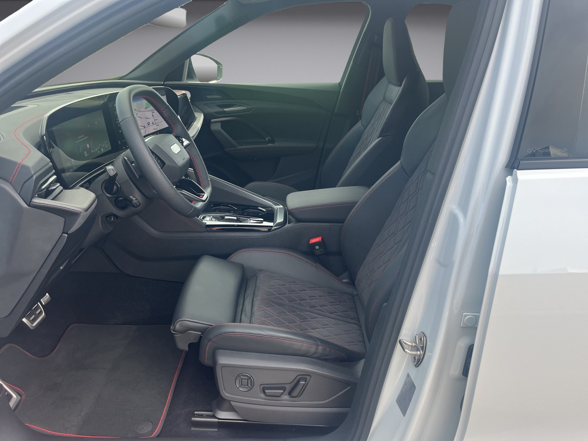 AUDI Q5 Sportback e-hybrid quattro 270 kW S-tronic*Luftfederung, Head-up, 360°Kamera, ACC, Standklima/Heizung, (5-Jahre Garantie)-image-8