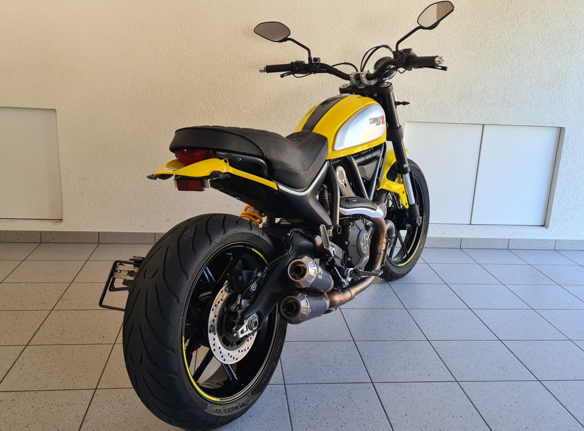 DUCATI Scrambler 803 Icon ABS-showroom-element-1