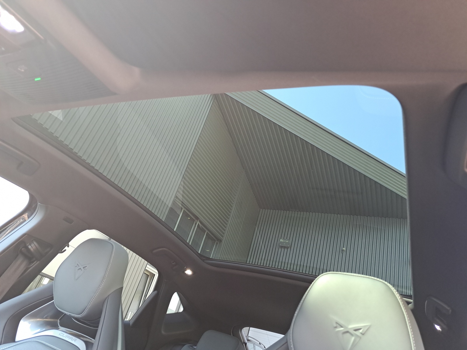 CUPRA Tavascan Type 10 77 kWh Extreme-image-19