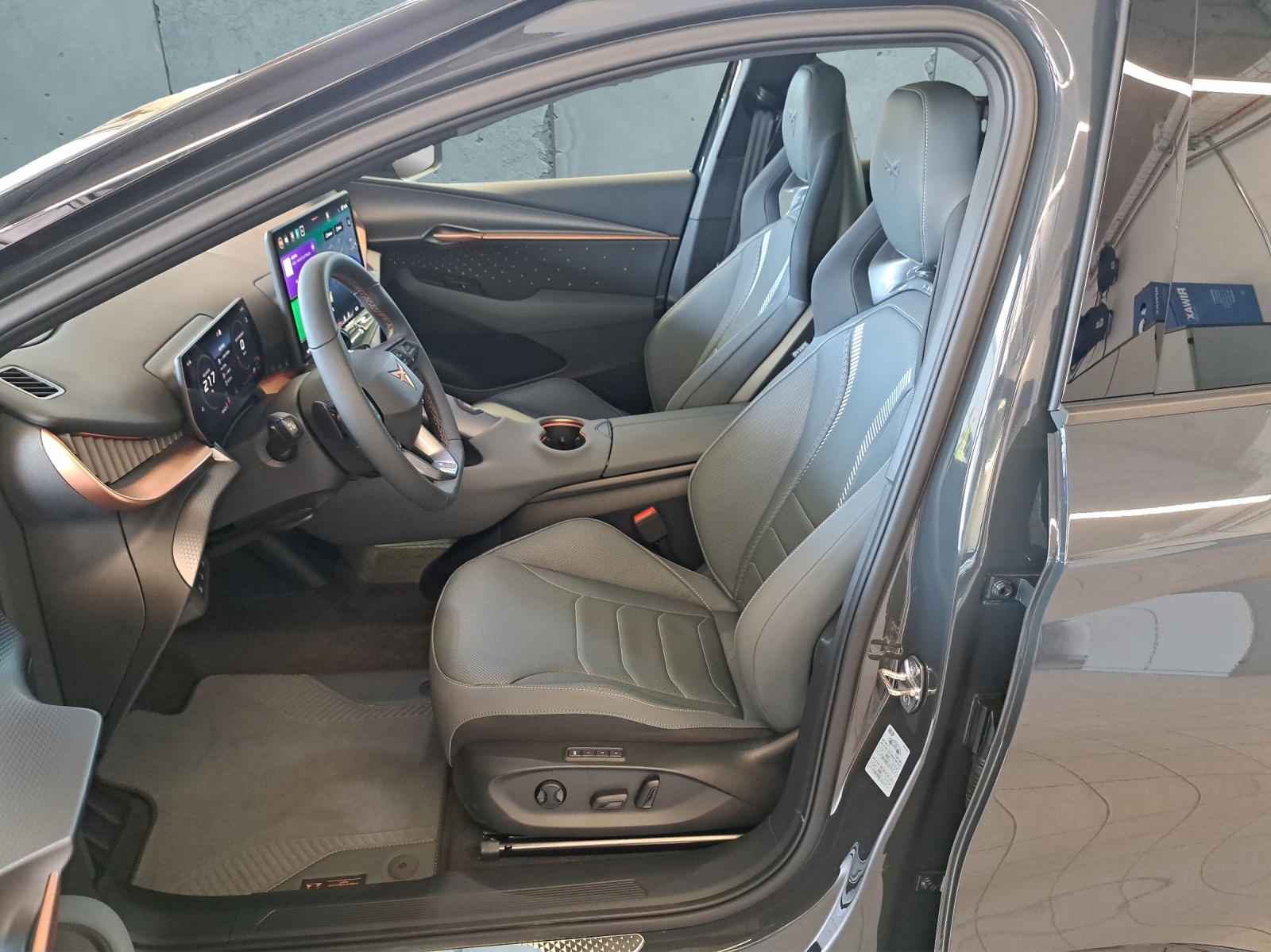 CUPRA Tavascan Type 10 77 kWh Extreme-image-9
