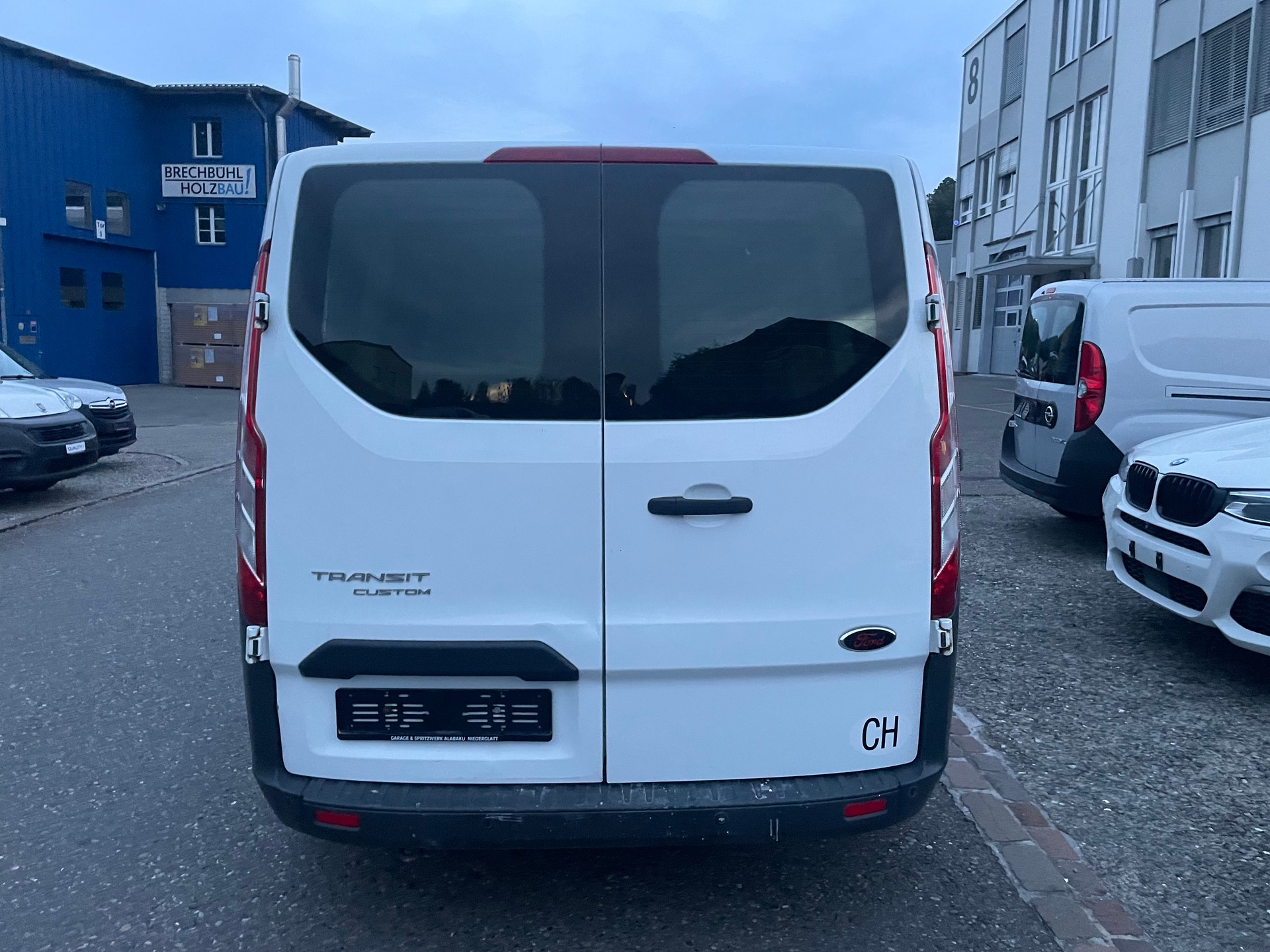 FORD Transit Custom Van 290 L1H1 Limited-image-6